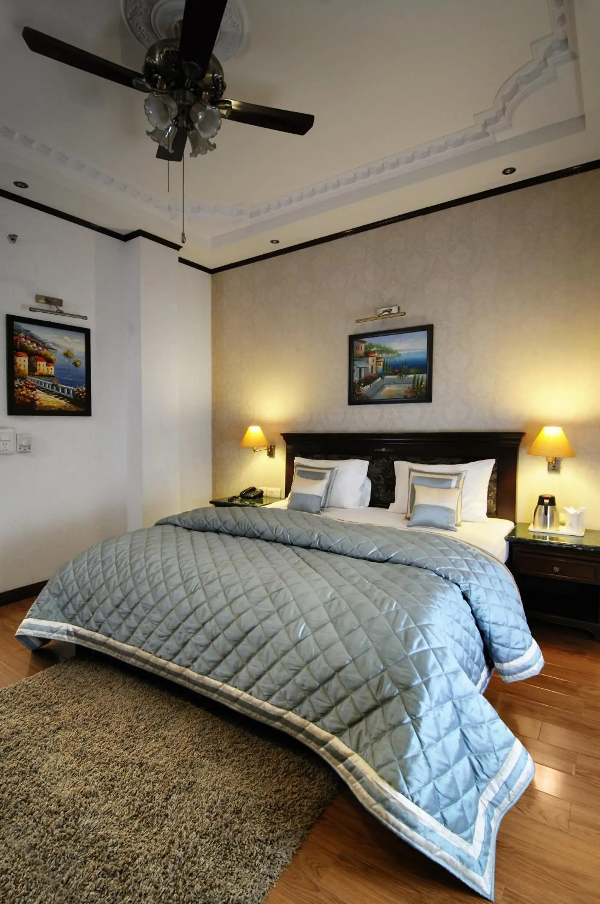Bed in Hotel Diplomat Residency