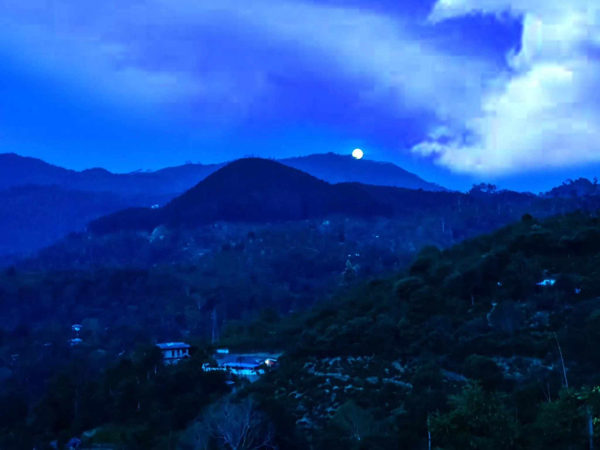 Mountain view in Ornateview Hotel