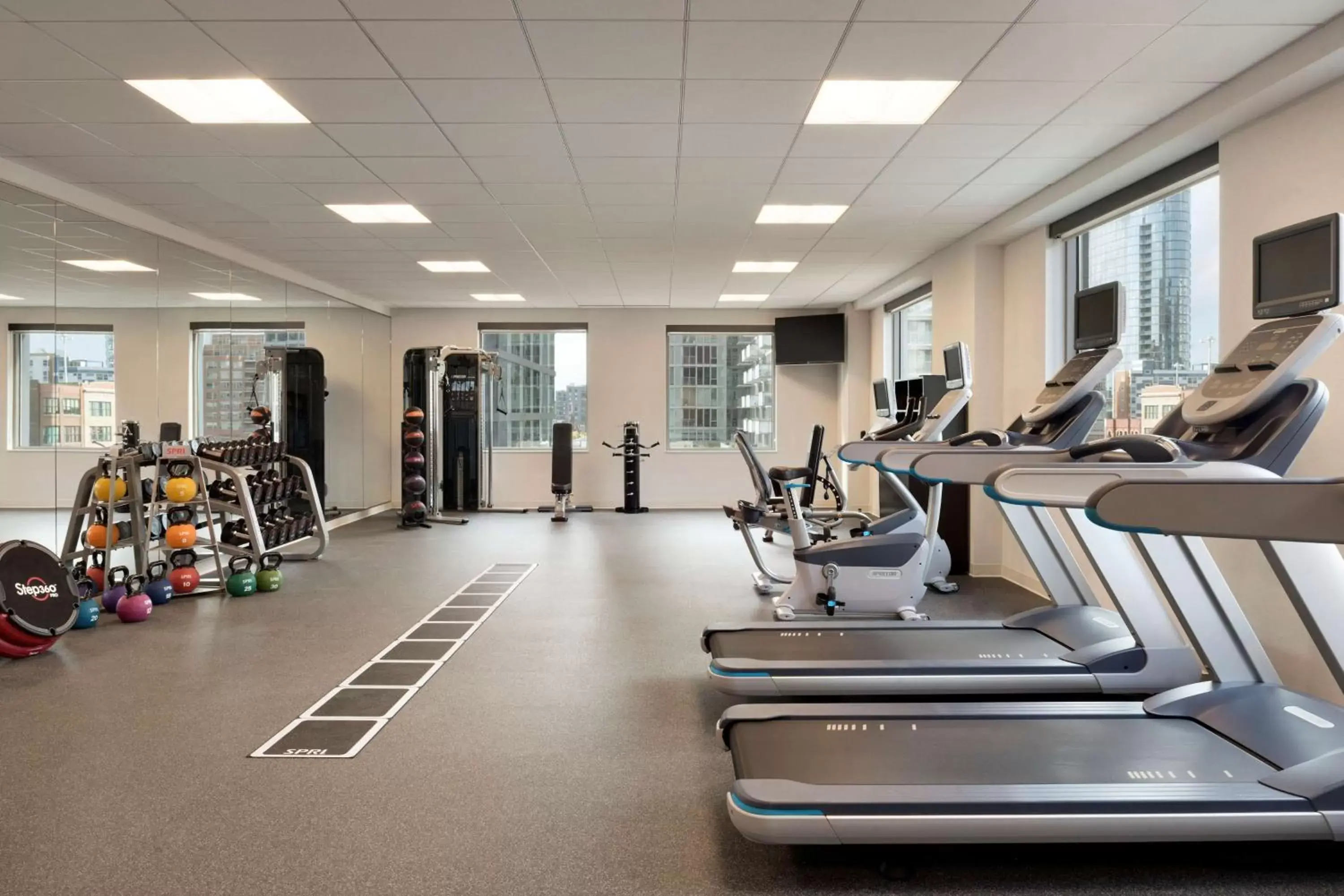 Fitness centre/facilities, Fitness Center/Facilities in Hampton Inn by Hilton Chicago Downtown West Loop