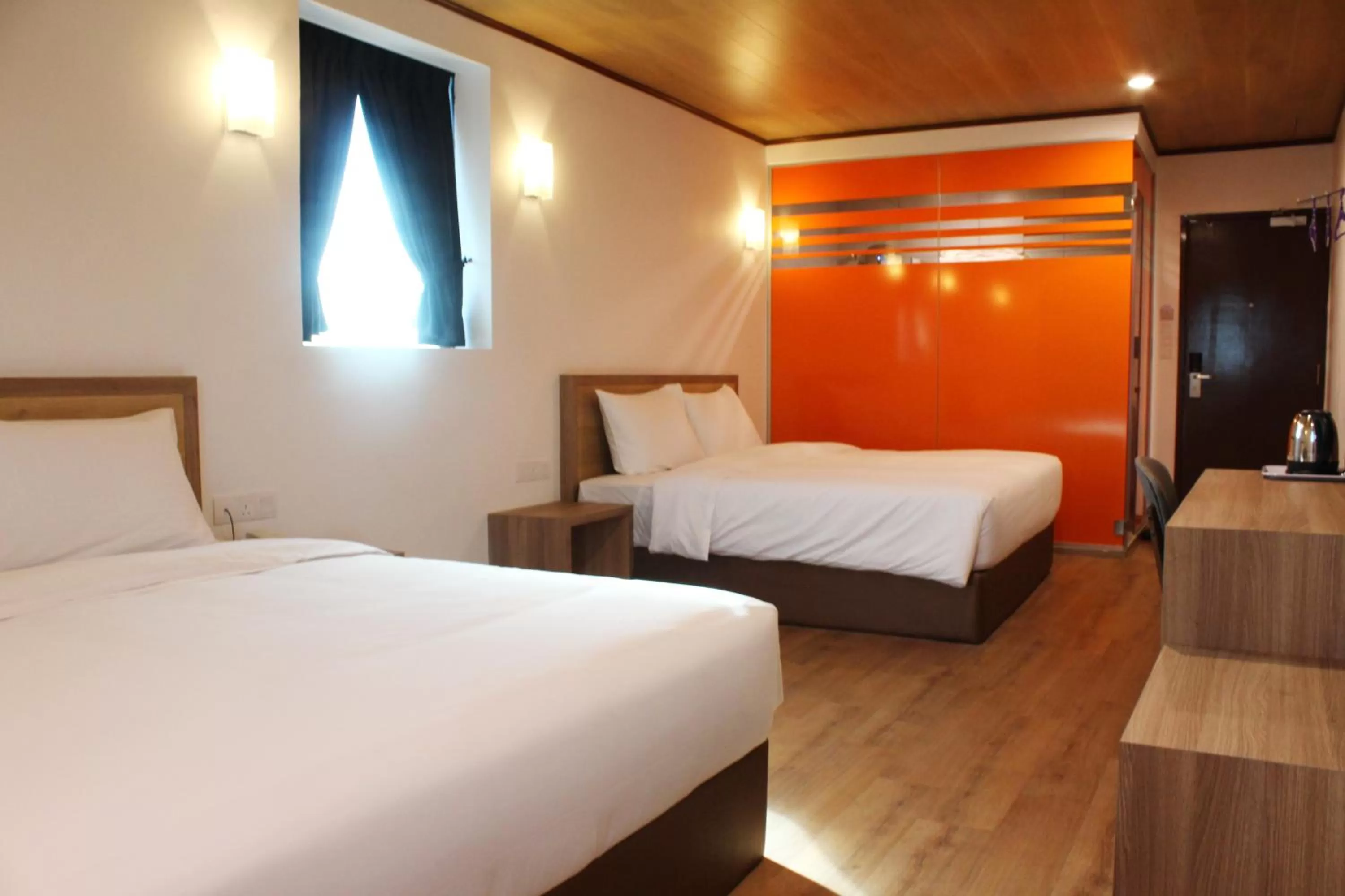 Family, Bed in Greencity Hotel