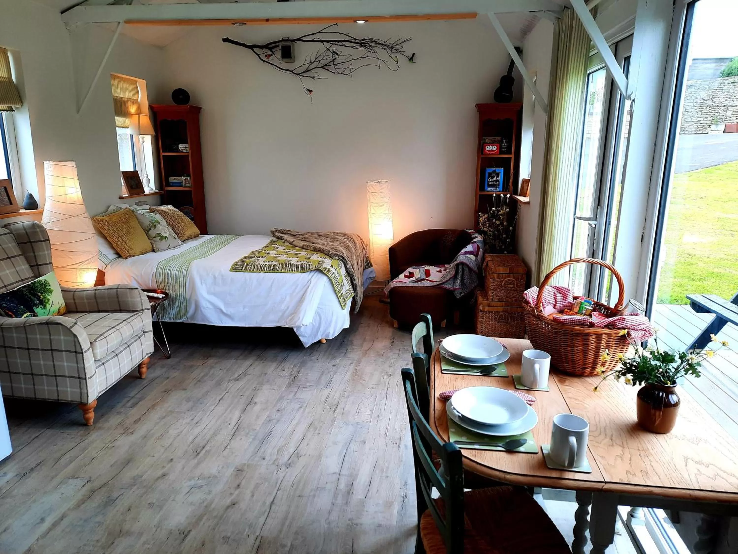 Photo of the whole room in The Wood Cottage