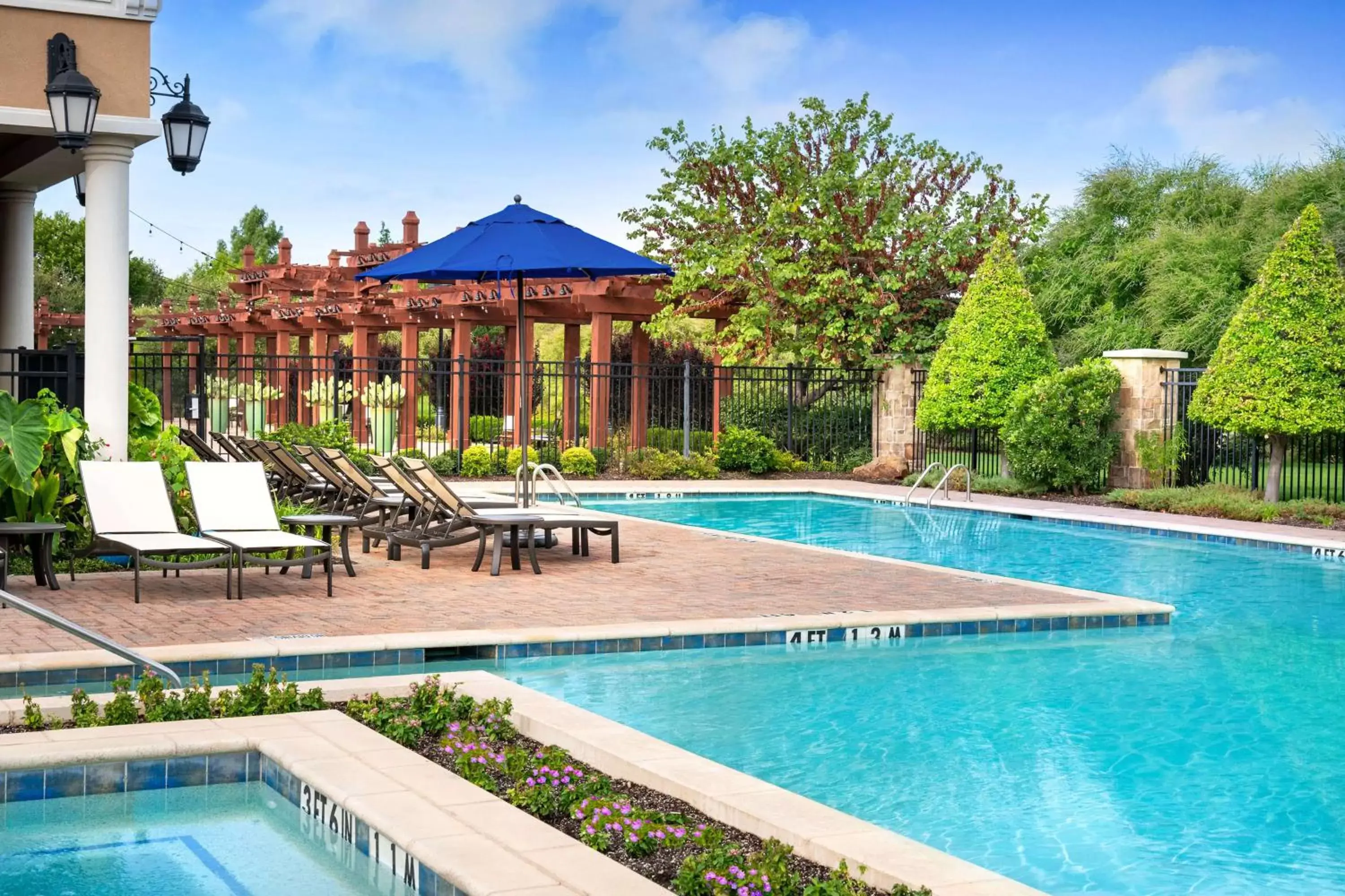 Swimming Pool in Hilton Dallas Southlake Town Square