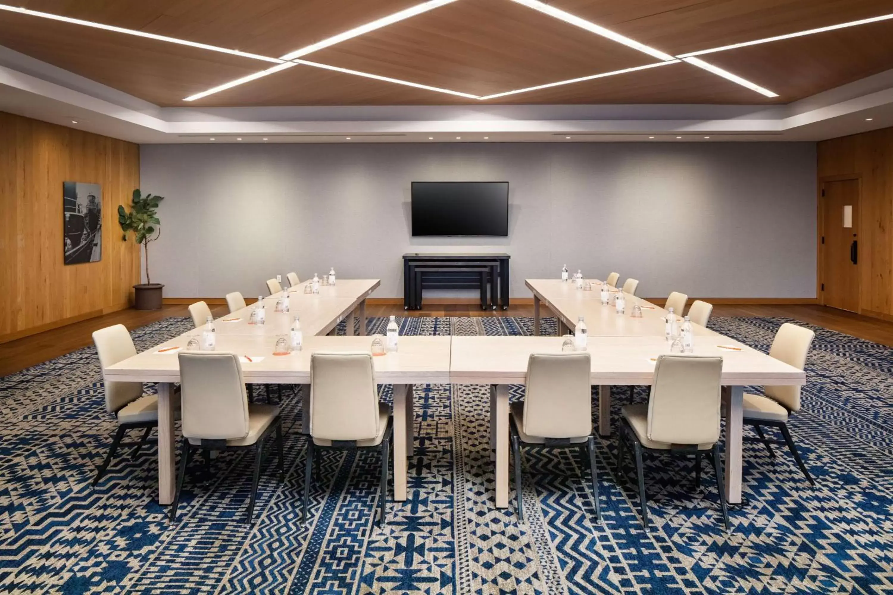 Meeting/conference room in Canopy By Hilton Baltimore Harbor Point - Newly Built