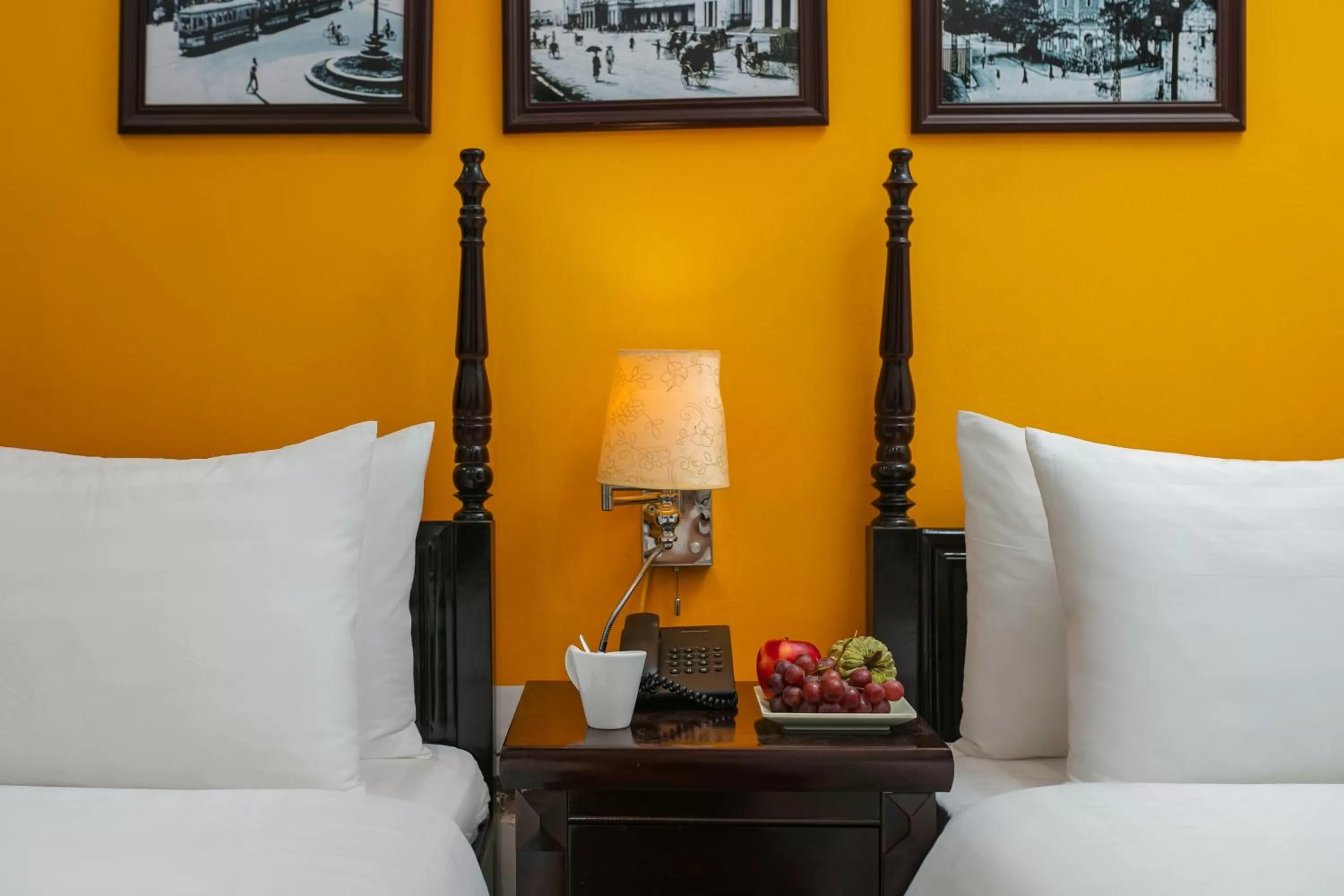 Bed in Silk Castle Hotel & Spa - Hanoi Old quarter