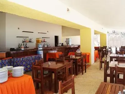 Restaurant/Places to Eat in Apartment Ocean Front Cancun