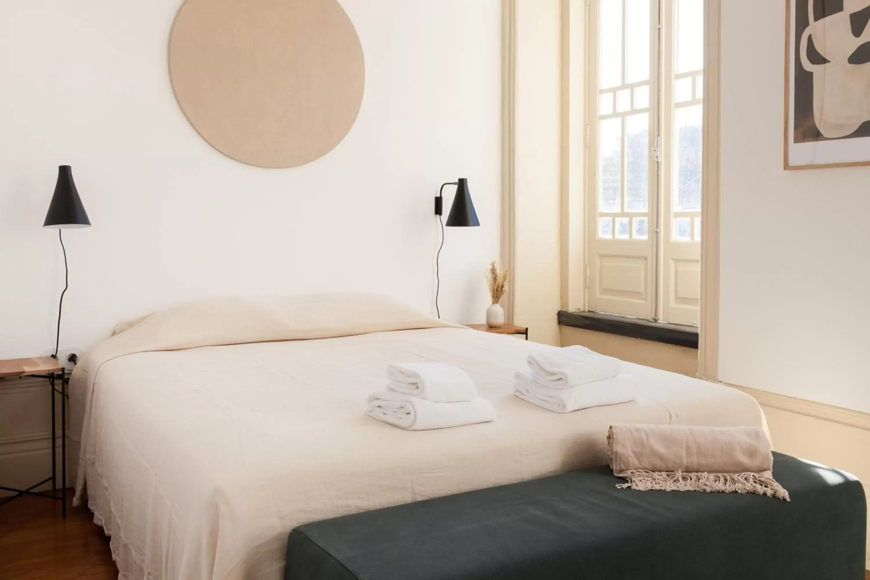 Bed in Alameda Suites @ Porto River