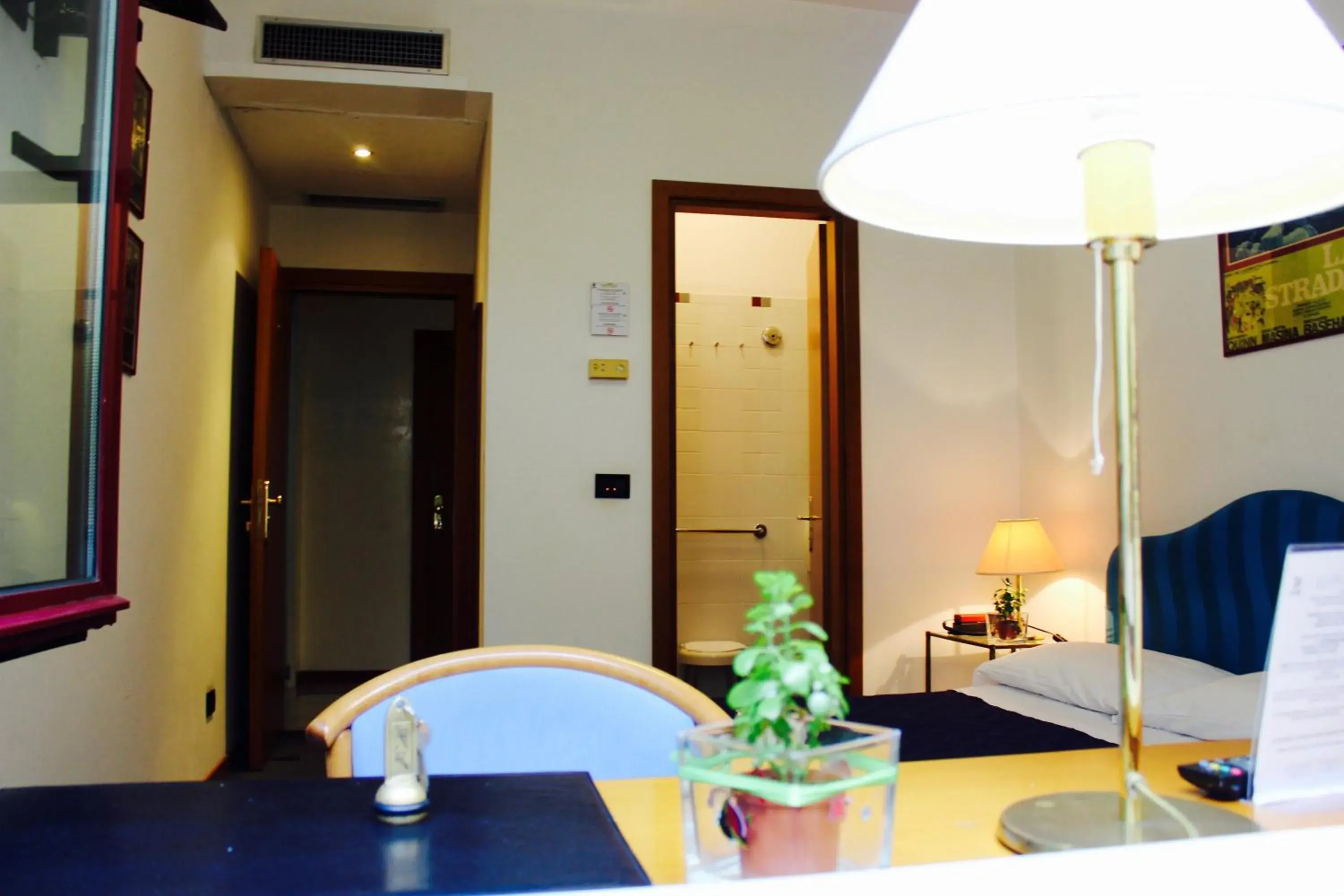 Bathroom, Dining Area in Hotel Arcangelo