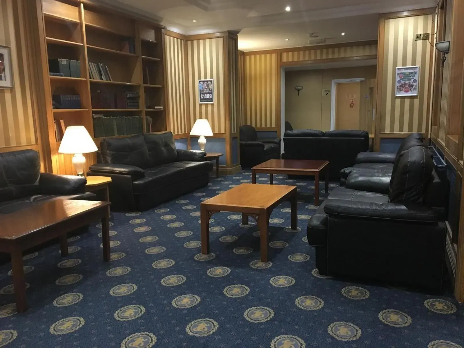 Communal lounge/ TV room, Lobby/Reception in Carrington House Hotel