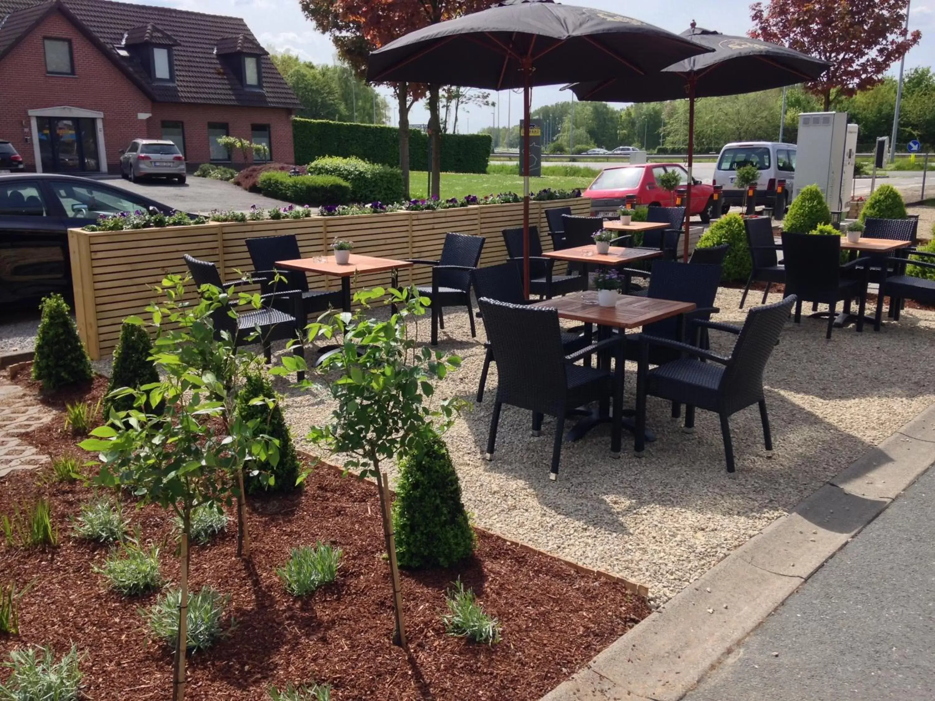 Garden, Restaurant/Places to Eat in ibis Aalst