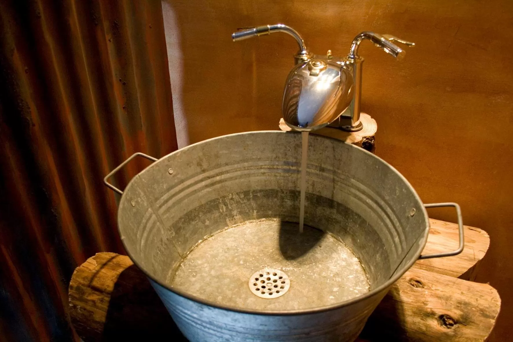 Bathroom in Road Stop Dortmund