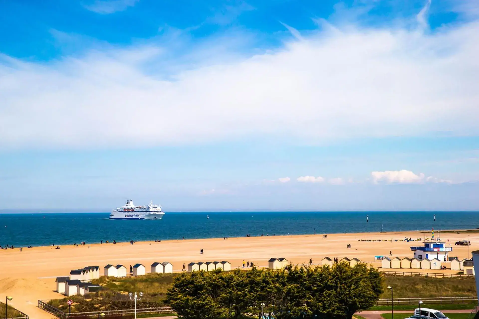 Beach, Sea View in La Villa Andry