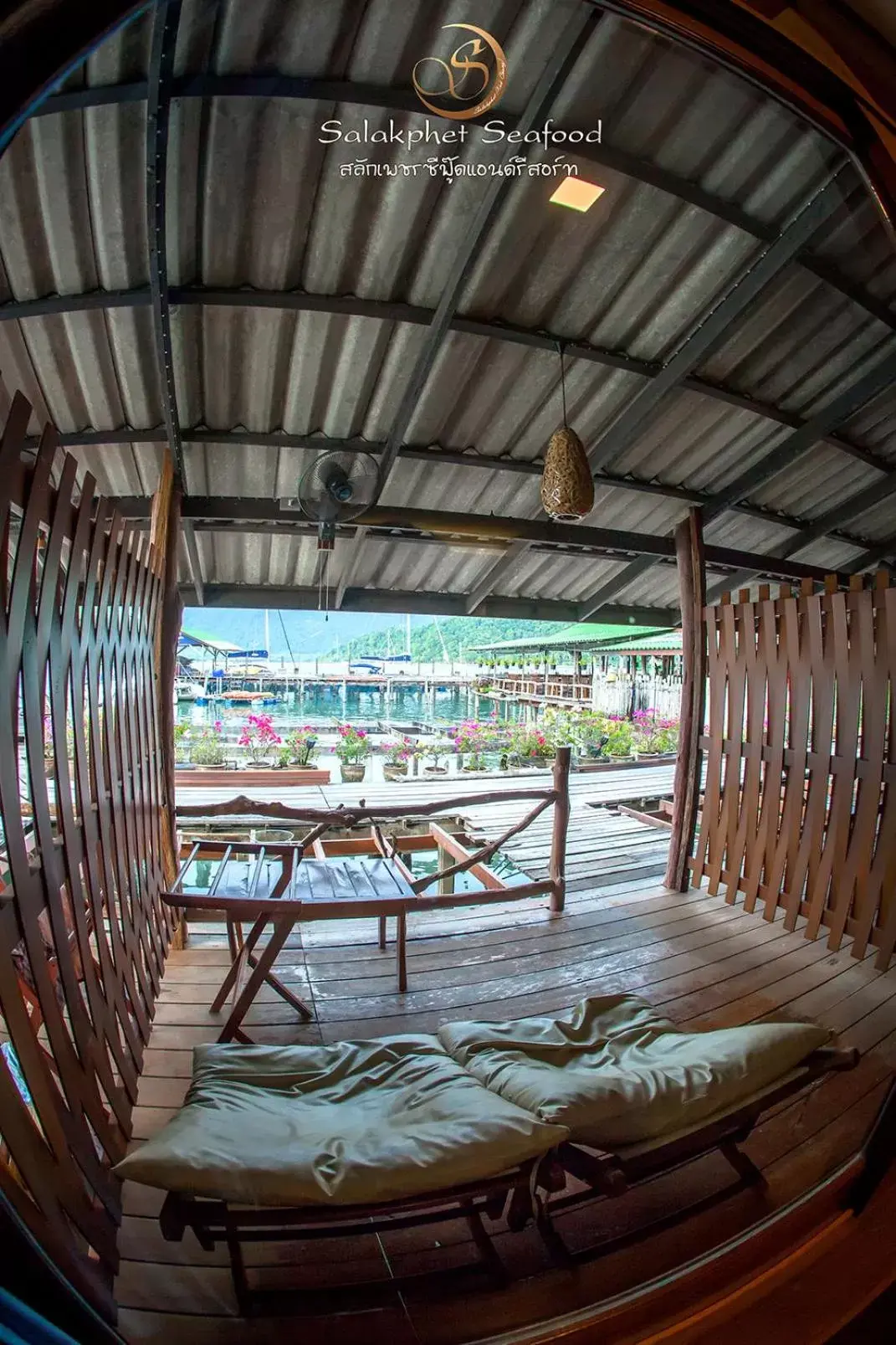 Balcony/Terrace in Salakphet Resort