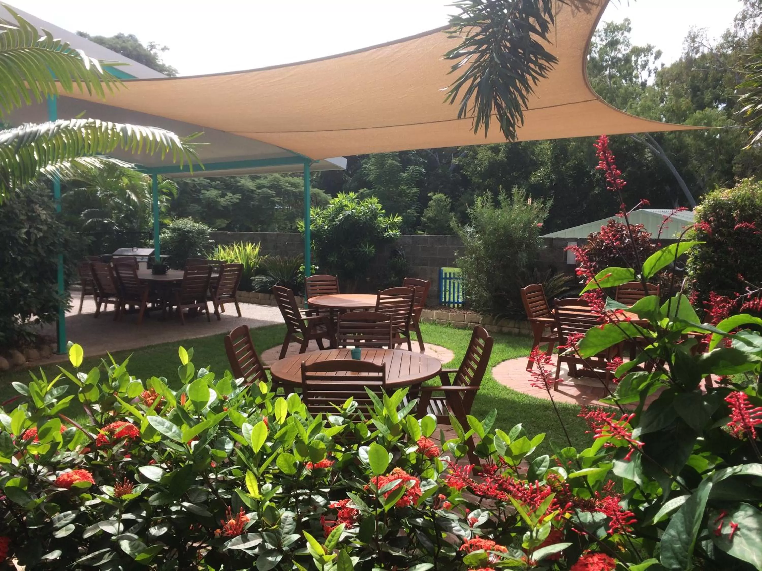 BBQ facilities in Tropical Palms Resort & 4WD Hire