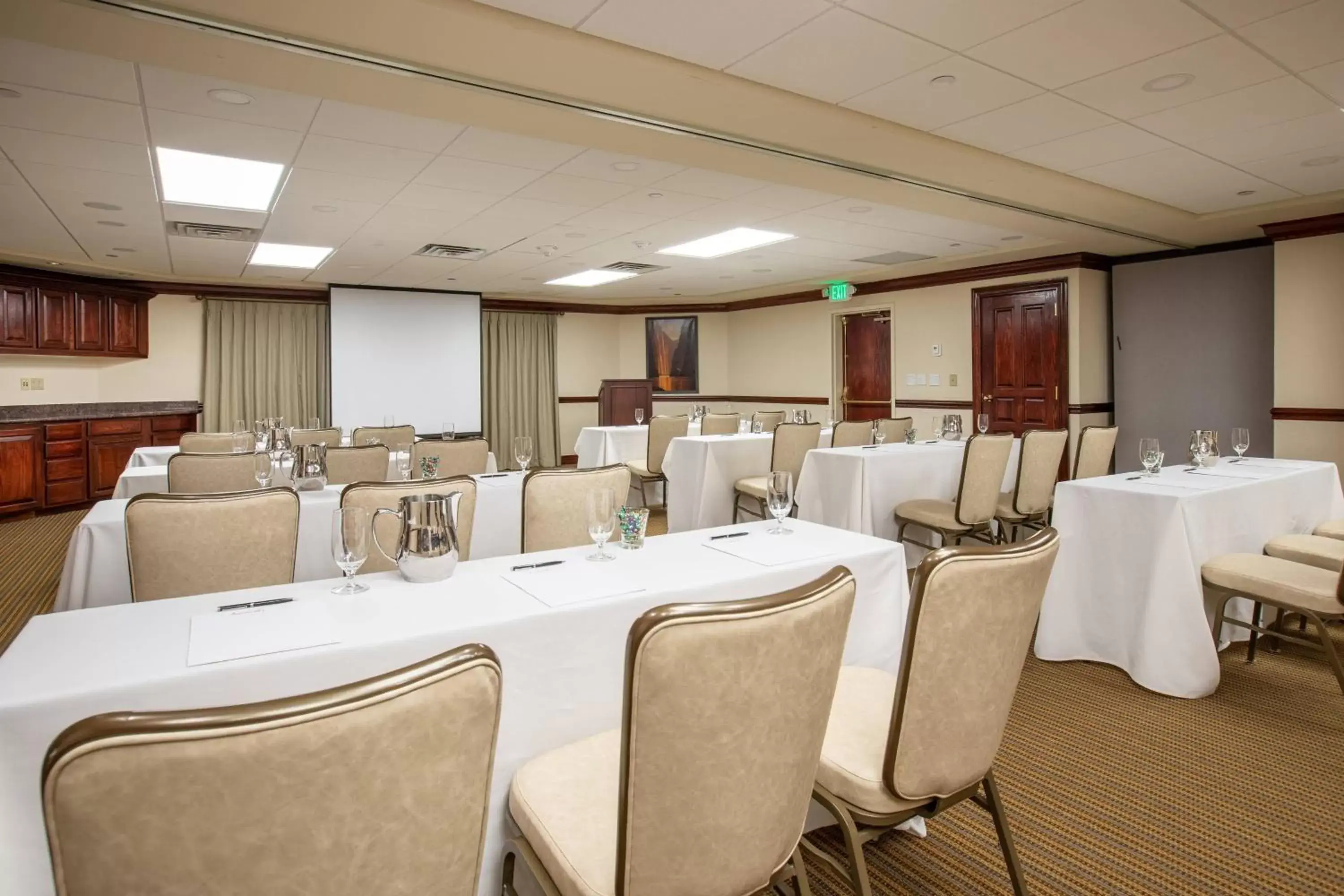 Meeting/conference room in Beaver Creek Lodge, Autograph Collection
