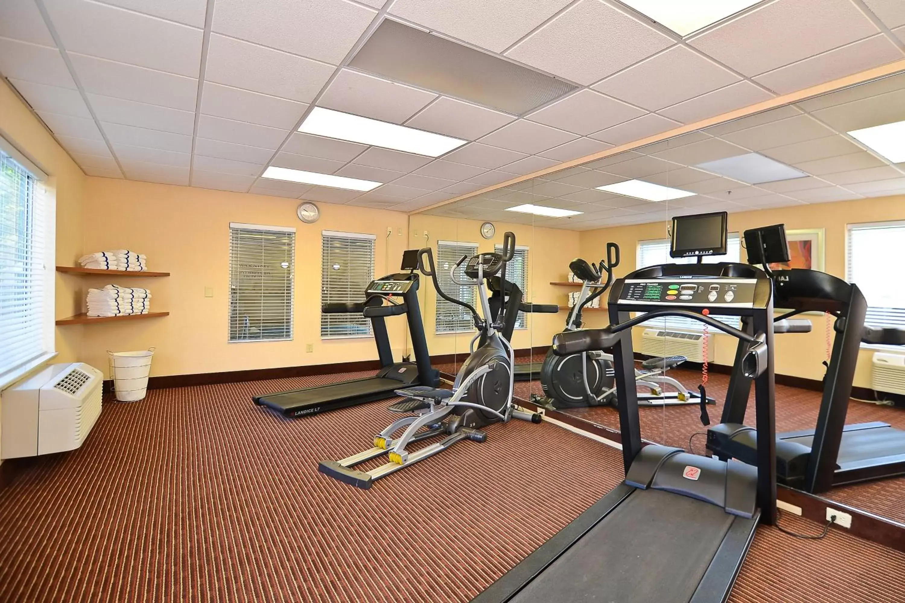 Fitness centre/facilities, Fitness Center/Facilities in Fairfield Inn & Suites Cherokee