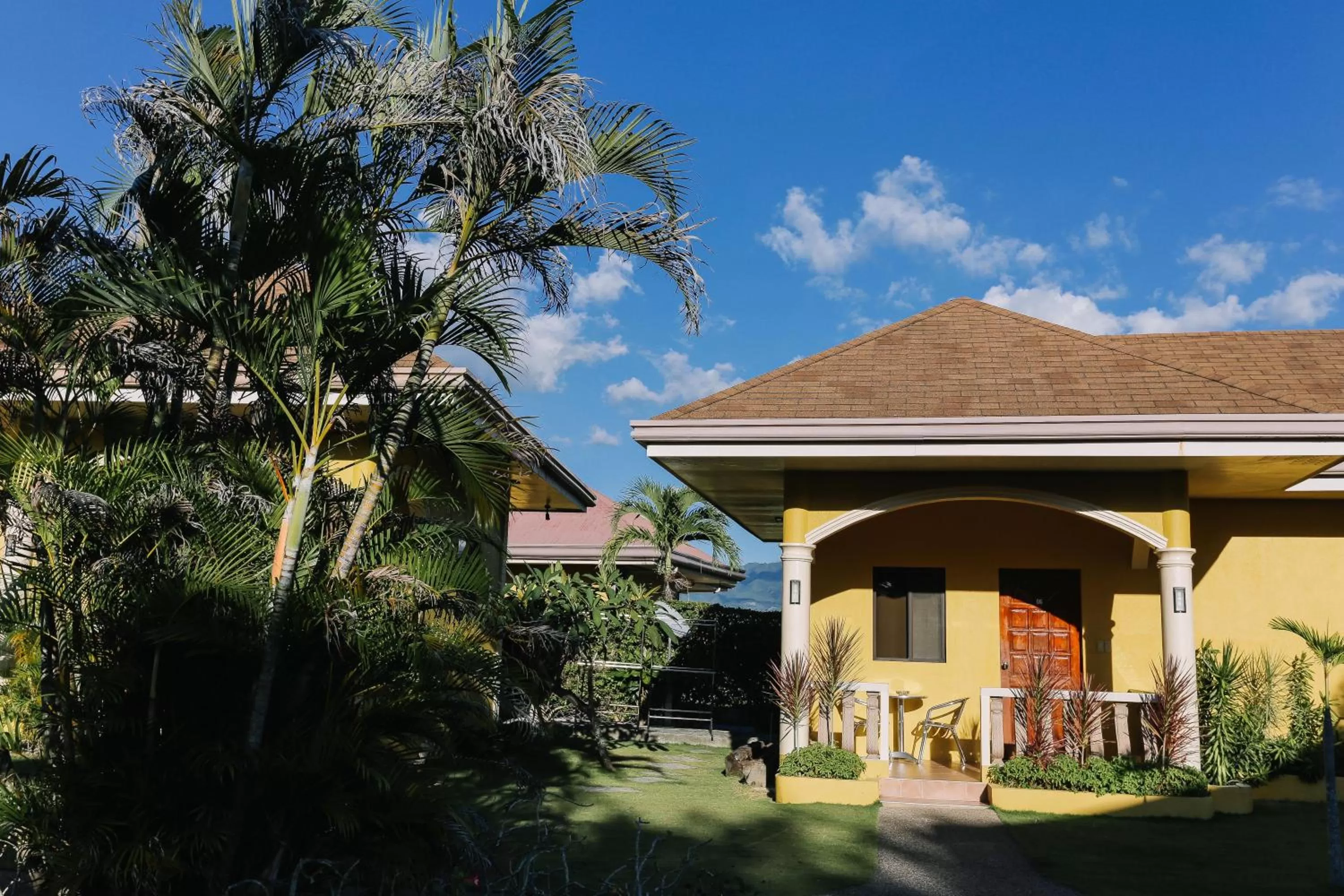 Property building in Turtle Bay Dive Resort