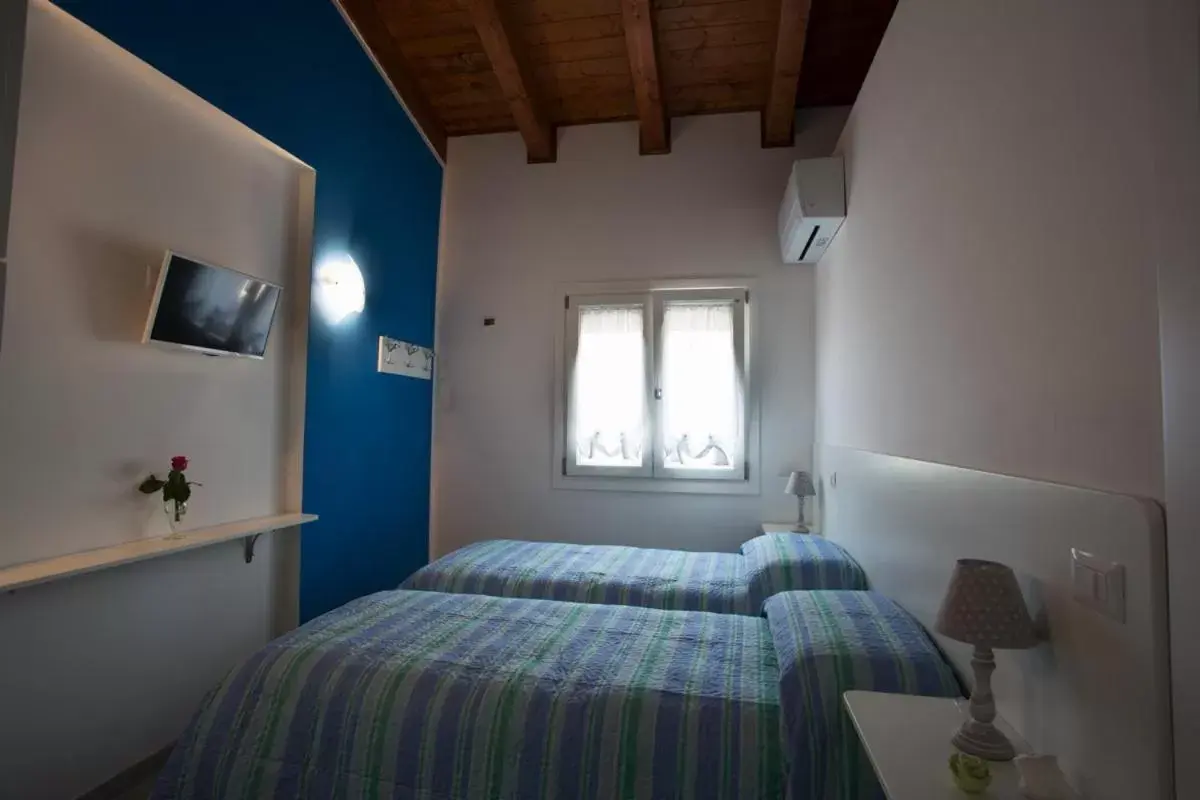 Photo of the whole room, Bed in Il Rifugio Del Tempo