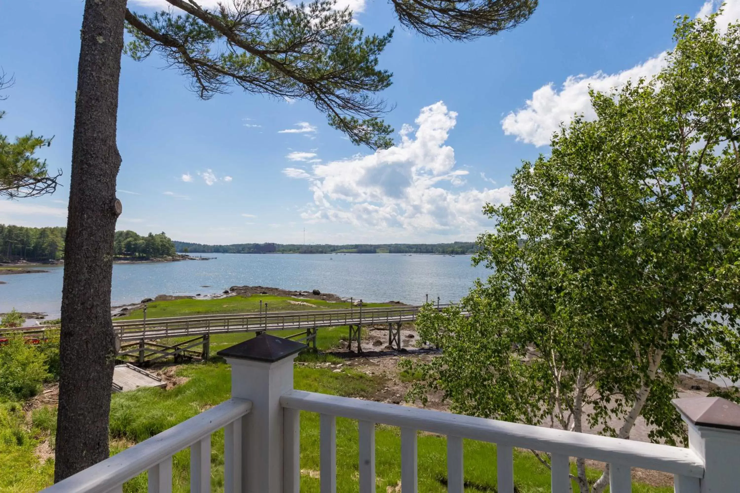 River view, Balcony/Terrace in Sheepscot Harbour Village Resort