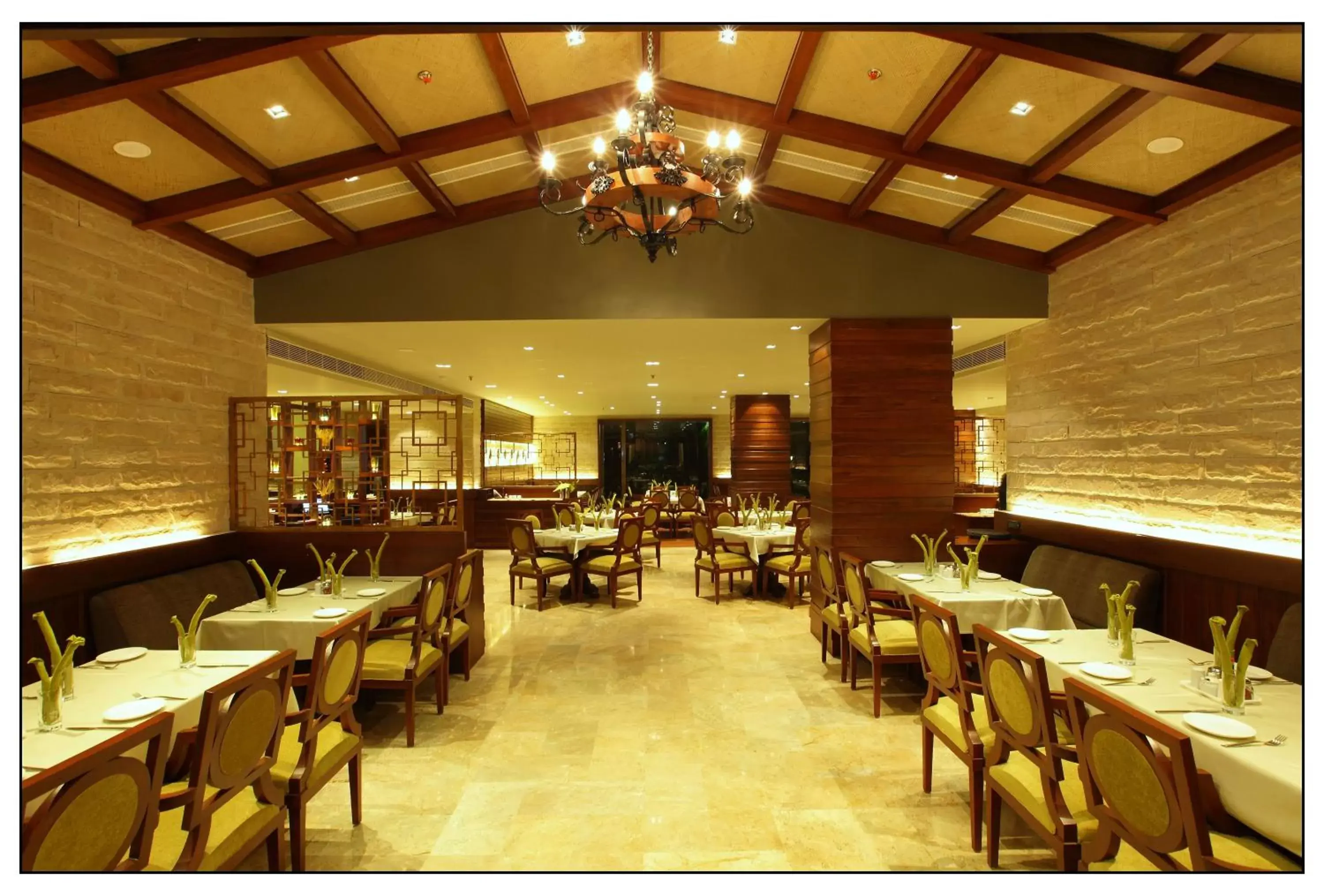 Restaurant/places to eat in Sun-n-Sand Shirdi Restaurant/places to eat in Sun-n-Sand Shirdi