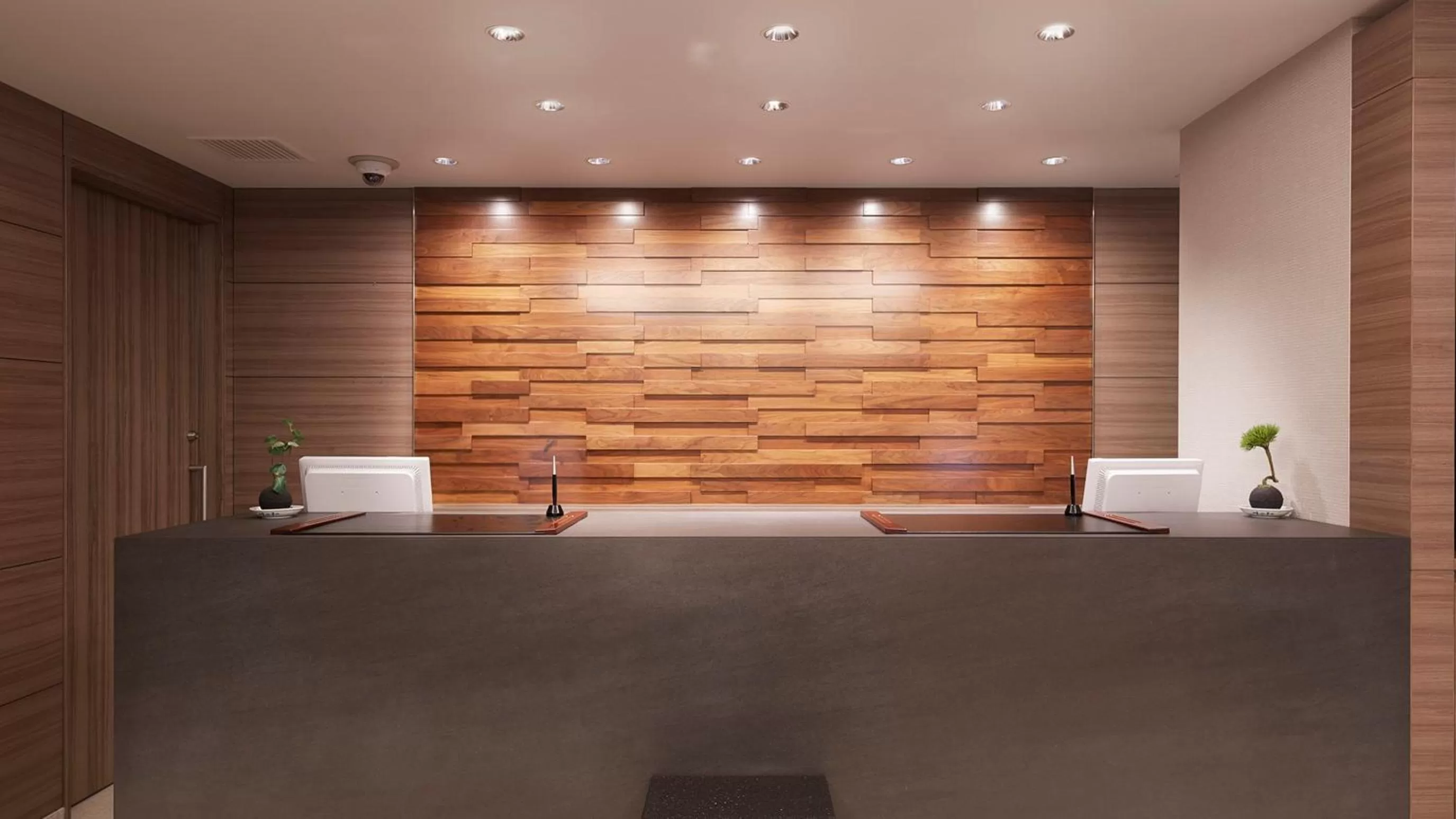 Lobby or reception in JR-East Hotel Mets Urawa