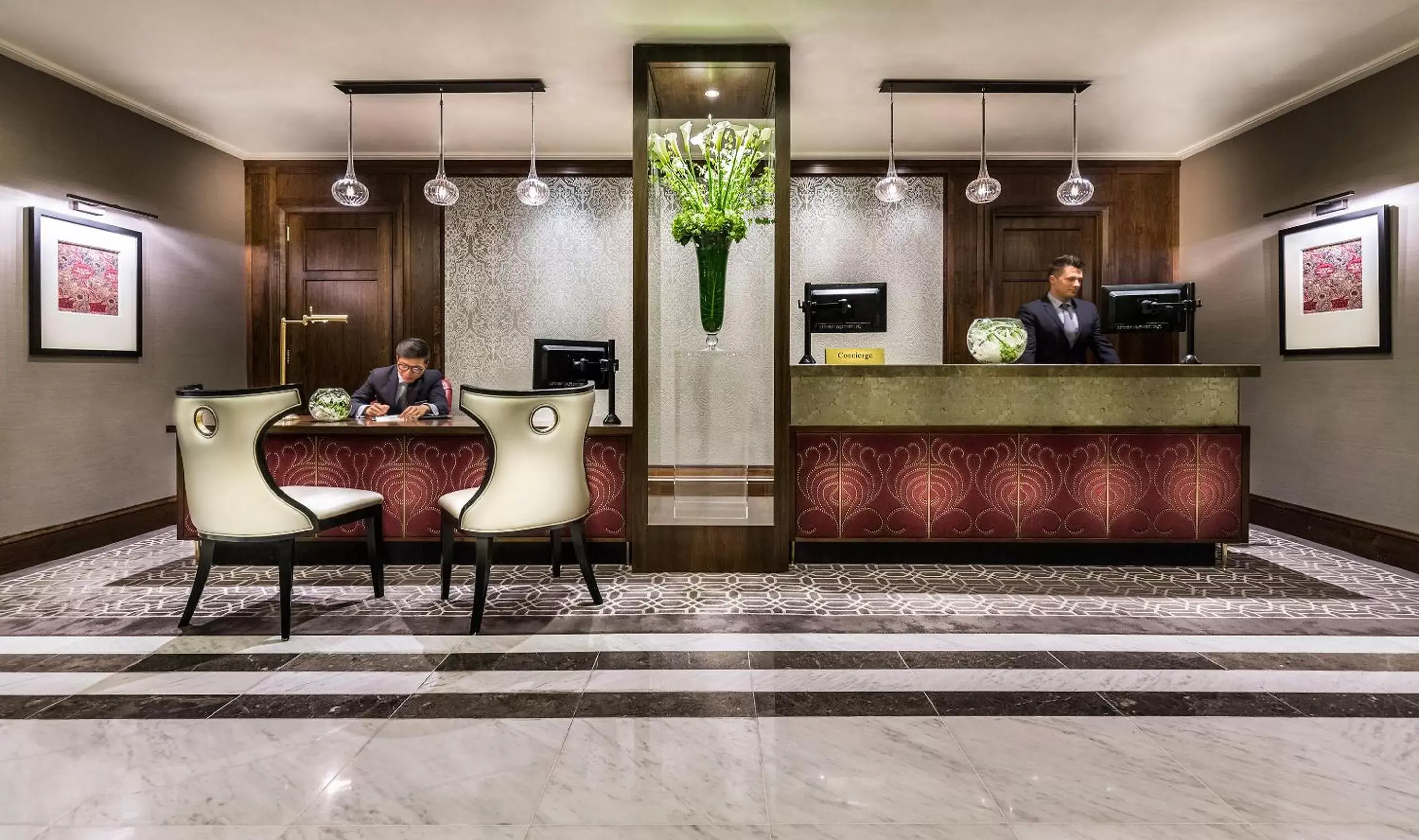 Lobby or reception in Taj 51 Buckingham Gate Suites and Residences