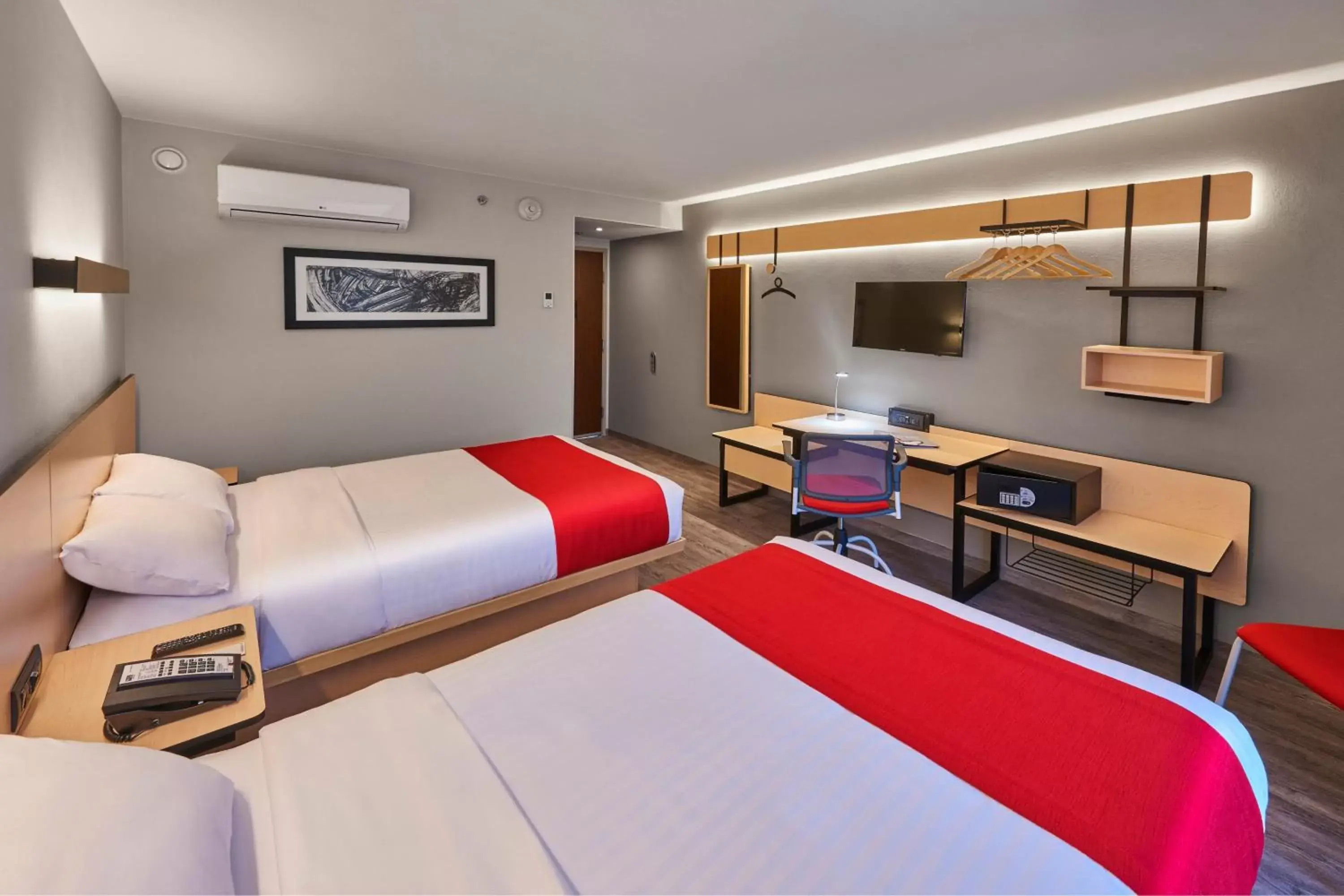 Photo of the whole room in City Express Plus by Marriott Periferico Sur Tlalpan