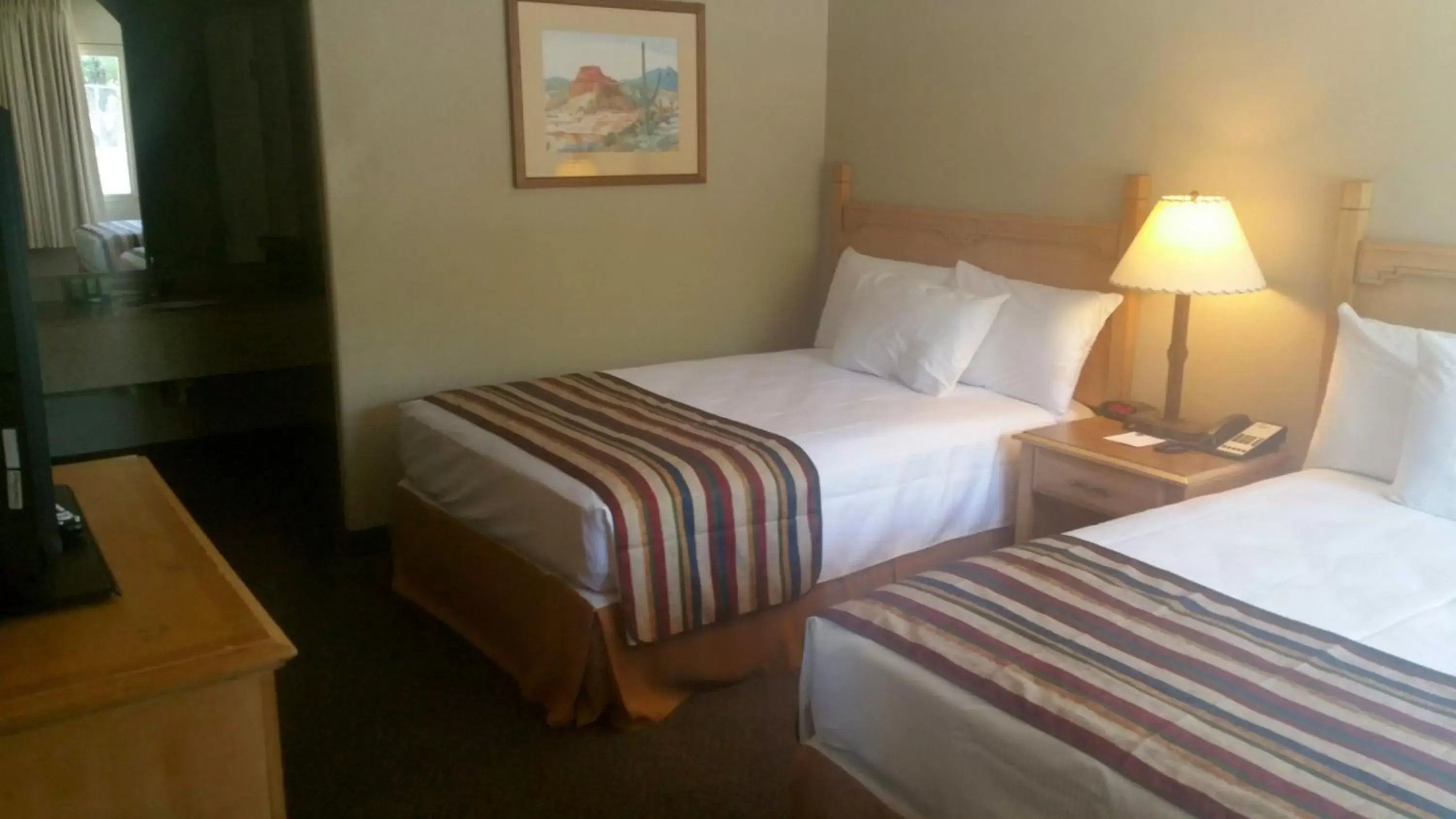 Bed in Pearl on the Concho SureStay Collection by Best Western