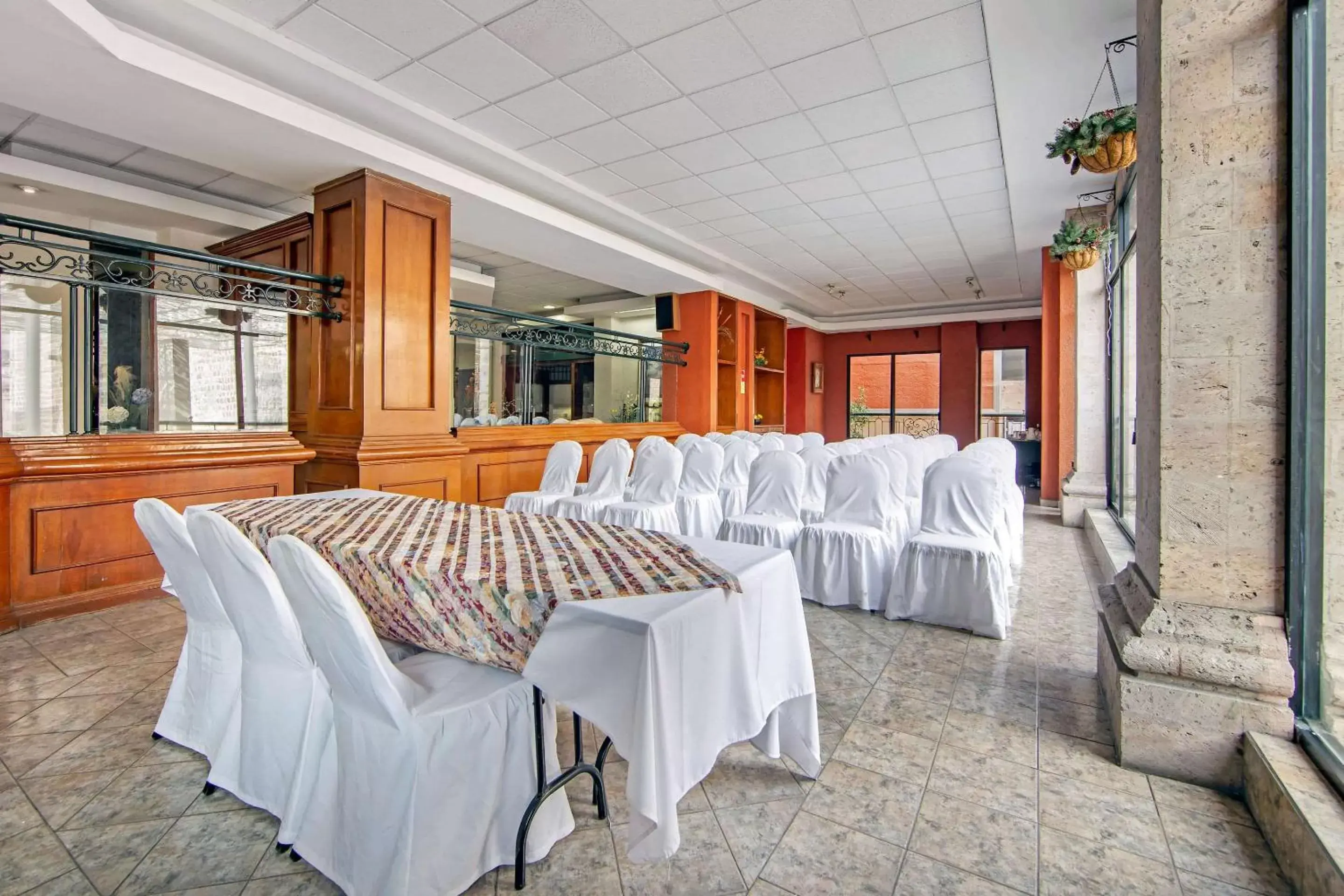 On site, Banquet Facilities in Hotel Quality Inn Aguascalientes