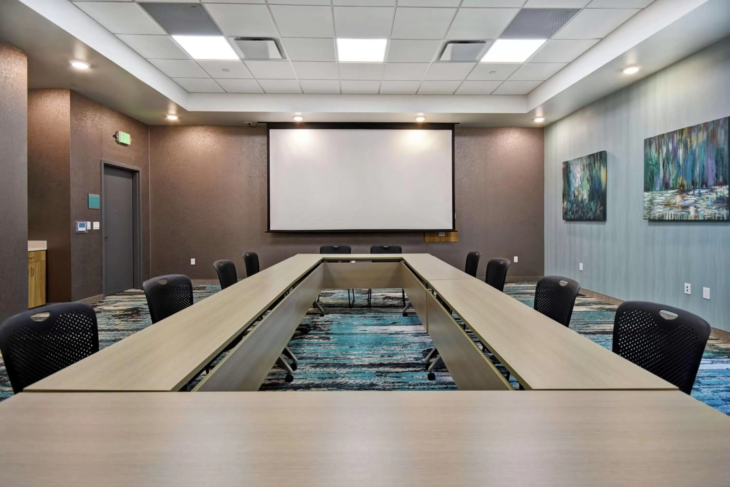 Meeting/conference room in Home2 Suites By Hilton San Francisco Airport North