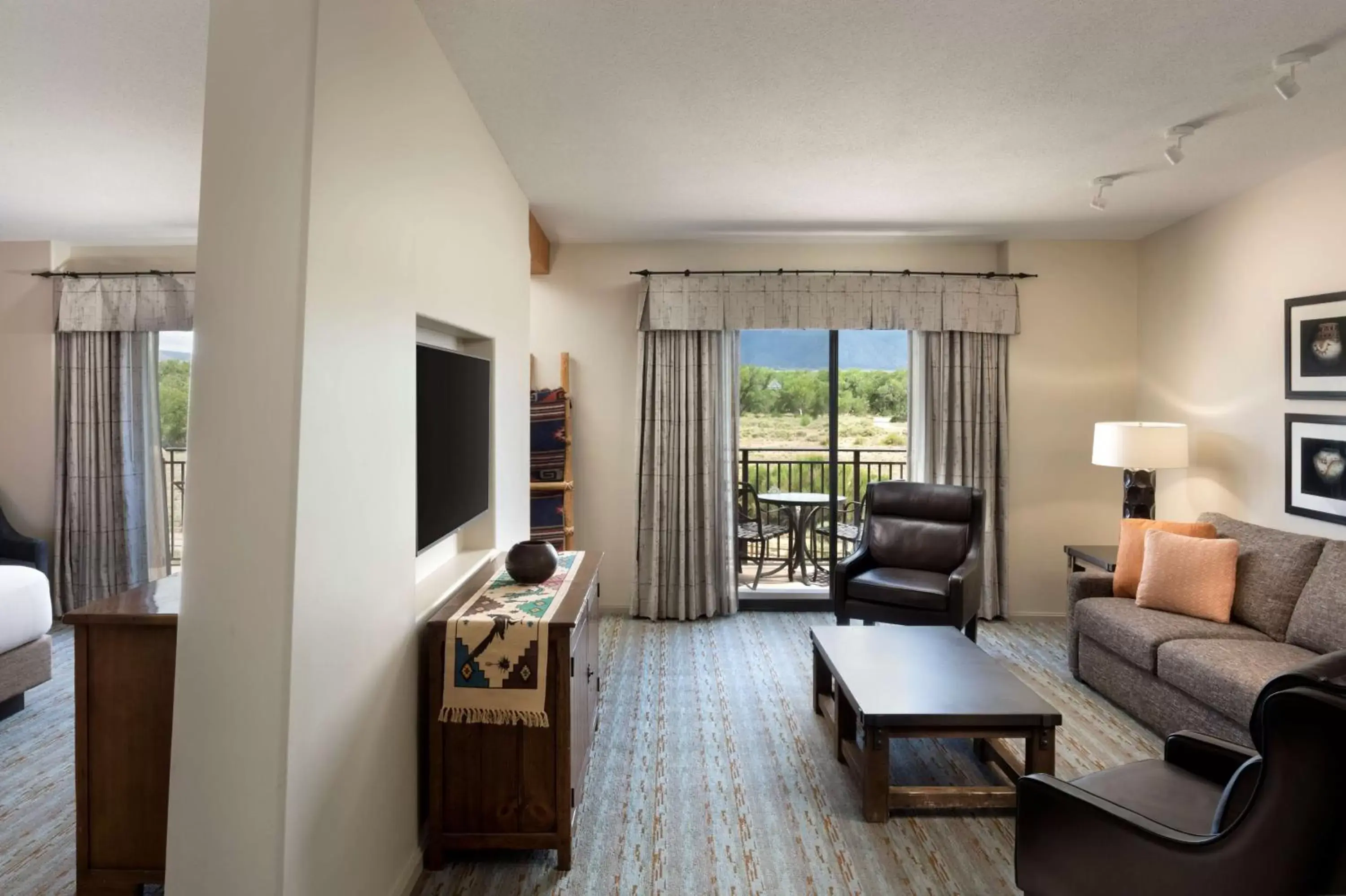 Photo of the whole room, Seating Area in Hyatt Regency Tamaya South Santa Fe