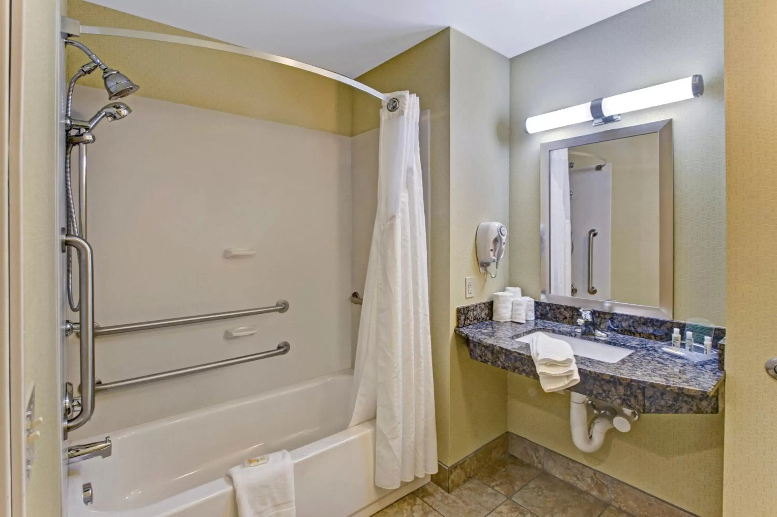 Photo of the whole room, Bathroom in Holiday Inn Christiansburg Blacksburg, an IHG Hotel