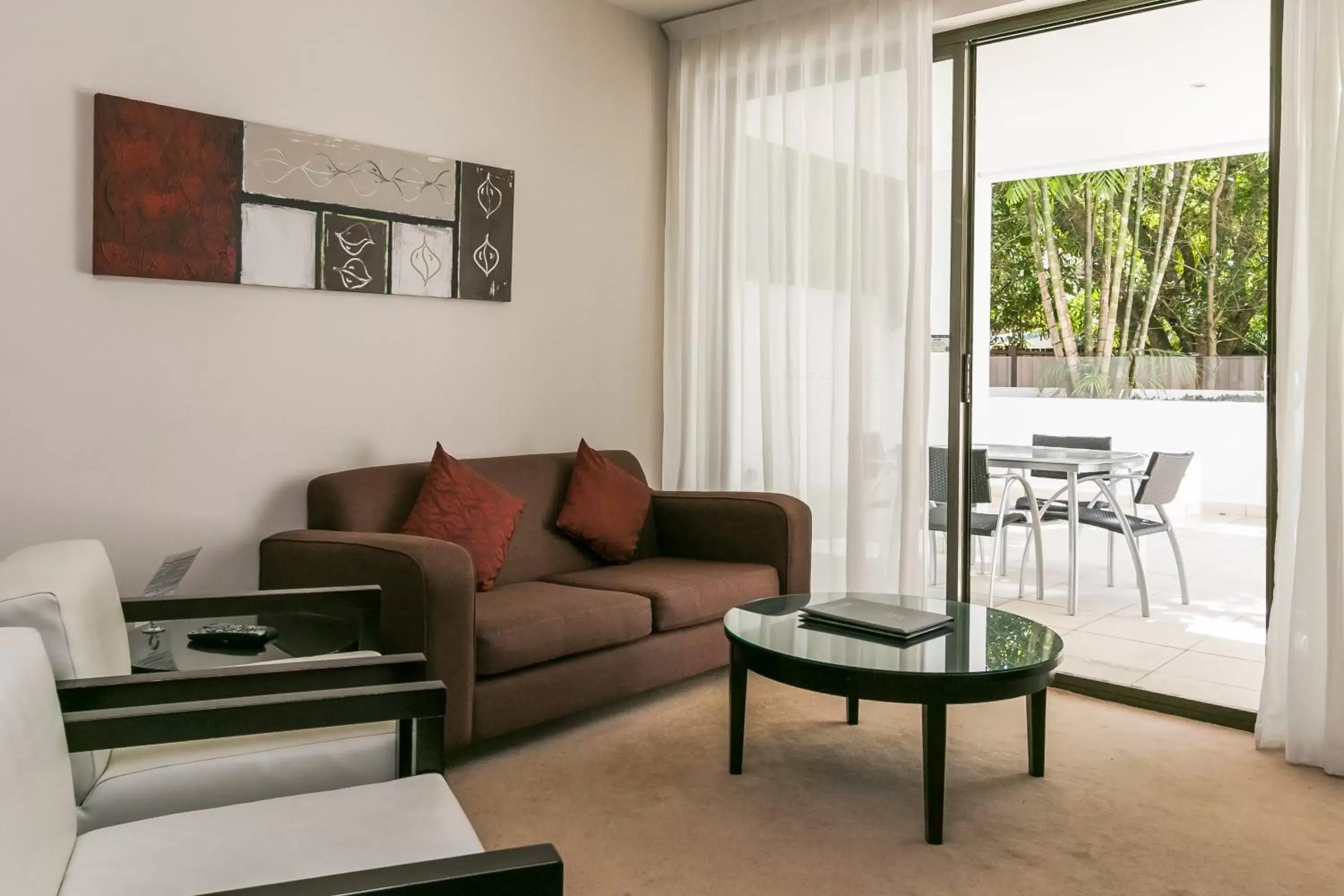 Balcony/Terrace, Seating Area in Grand Mercure Allegra Hervey Bay