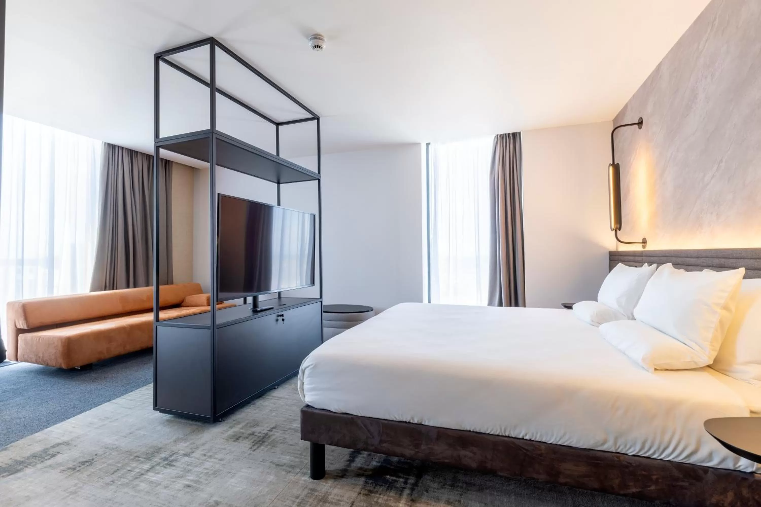 Bed in Novotel Liverpool Paddington Village