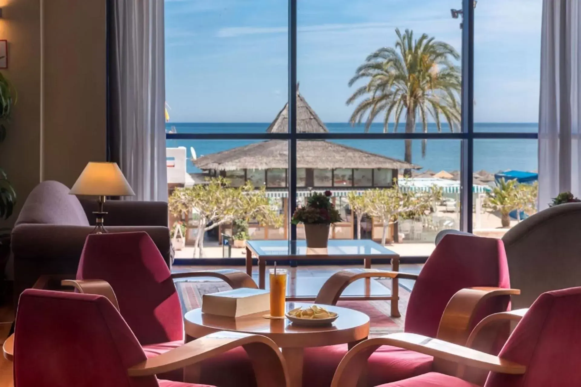 Lounge or bar in Hotel Yaramar - Adults Recommended