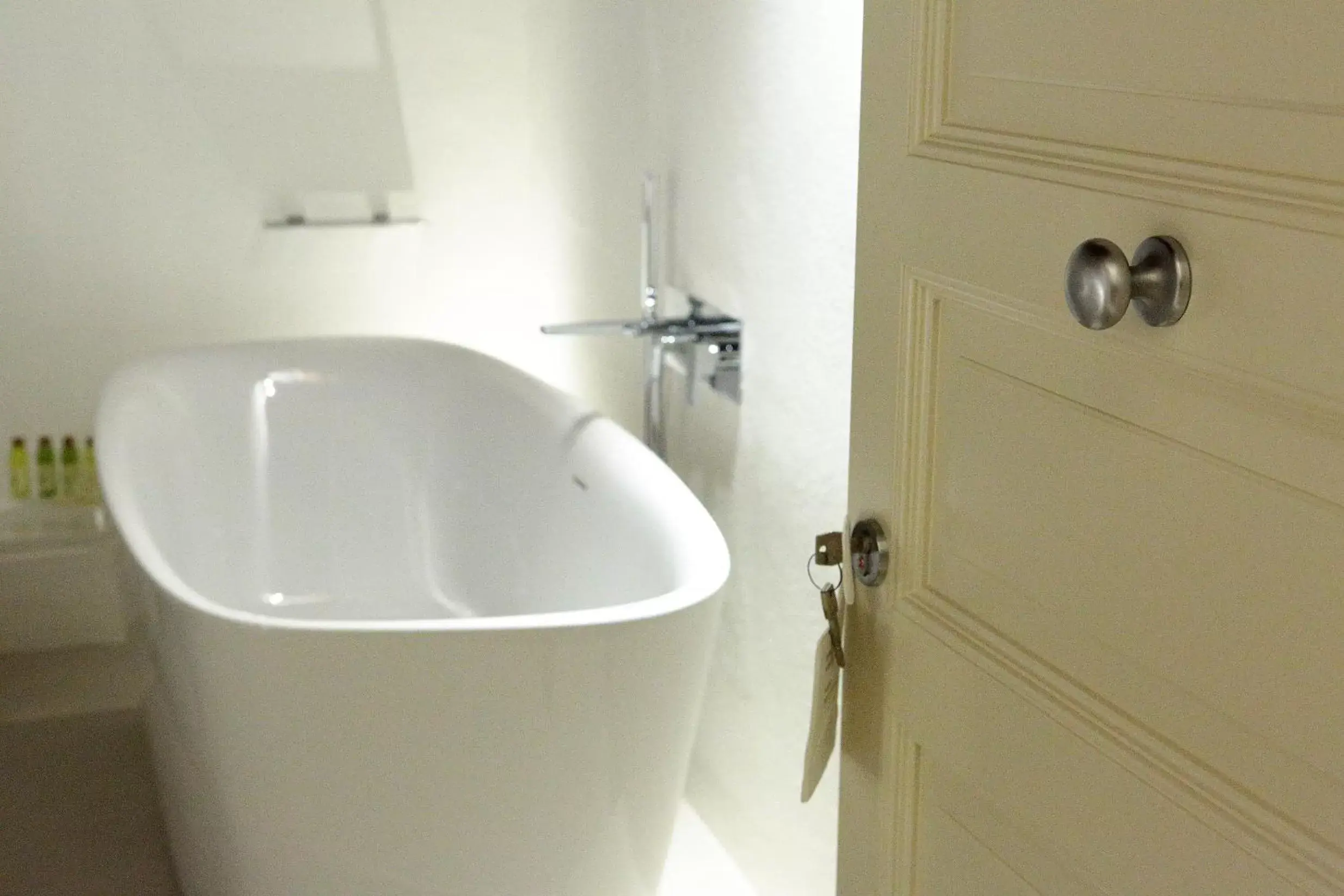 Bath, Bathroom in Palazzo Cini Luxury Rooms in Pisa