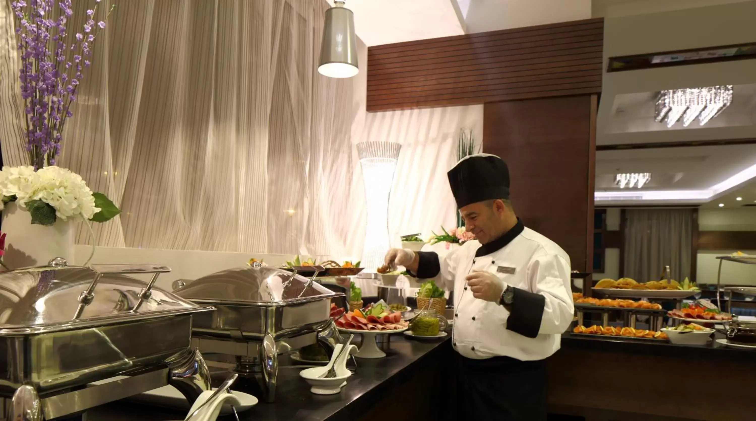 Dinner in Swiss International Royal Hotel Riyadh