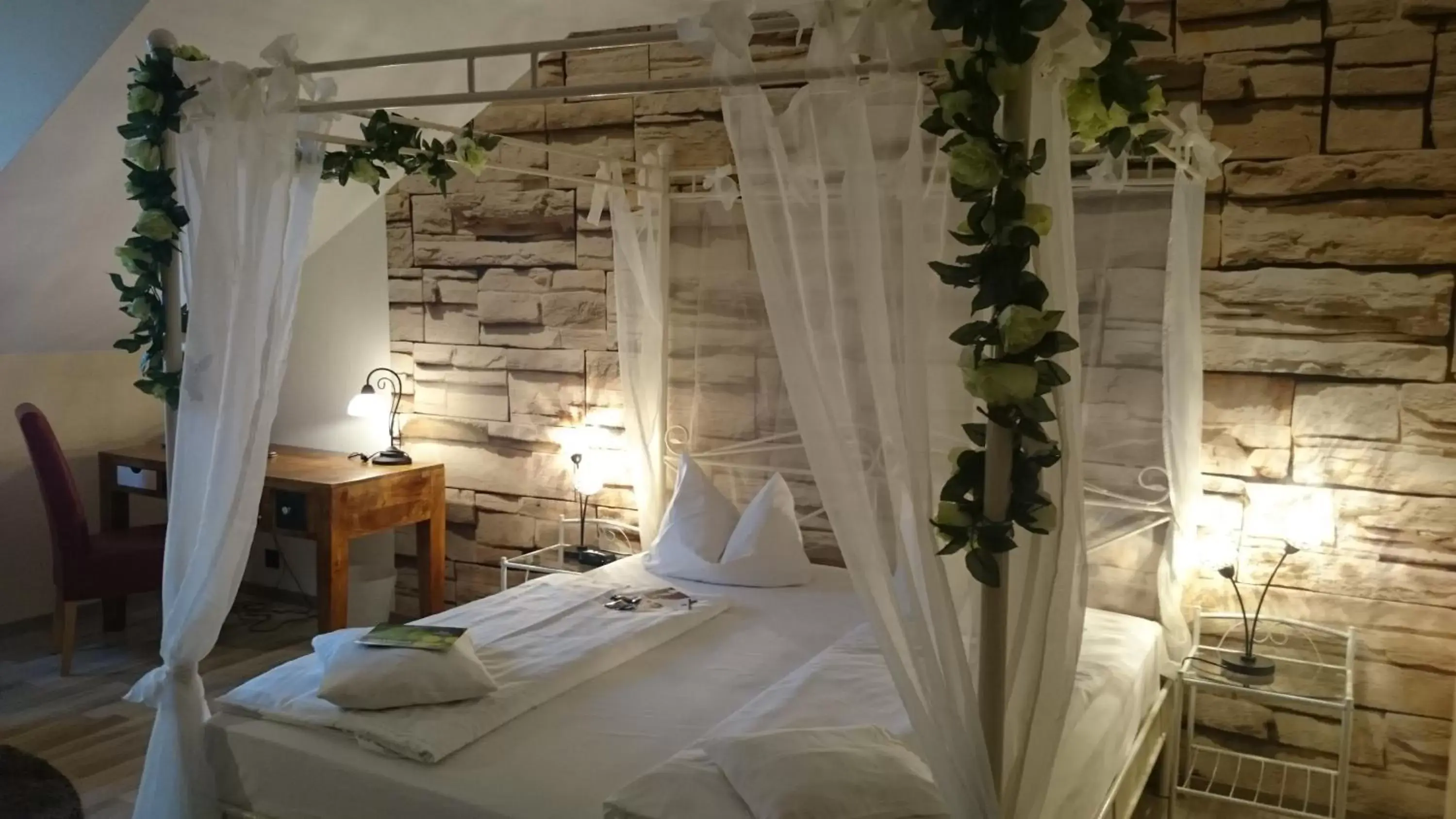 Bed in Best Western Hotel Rosenau