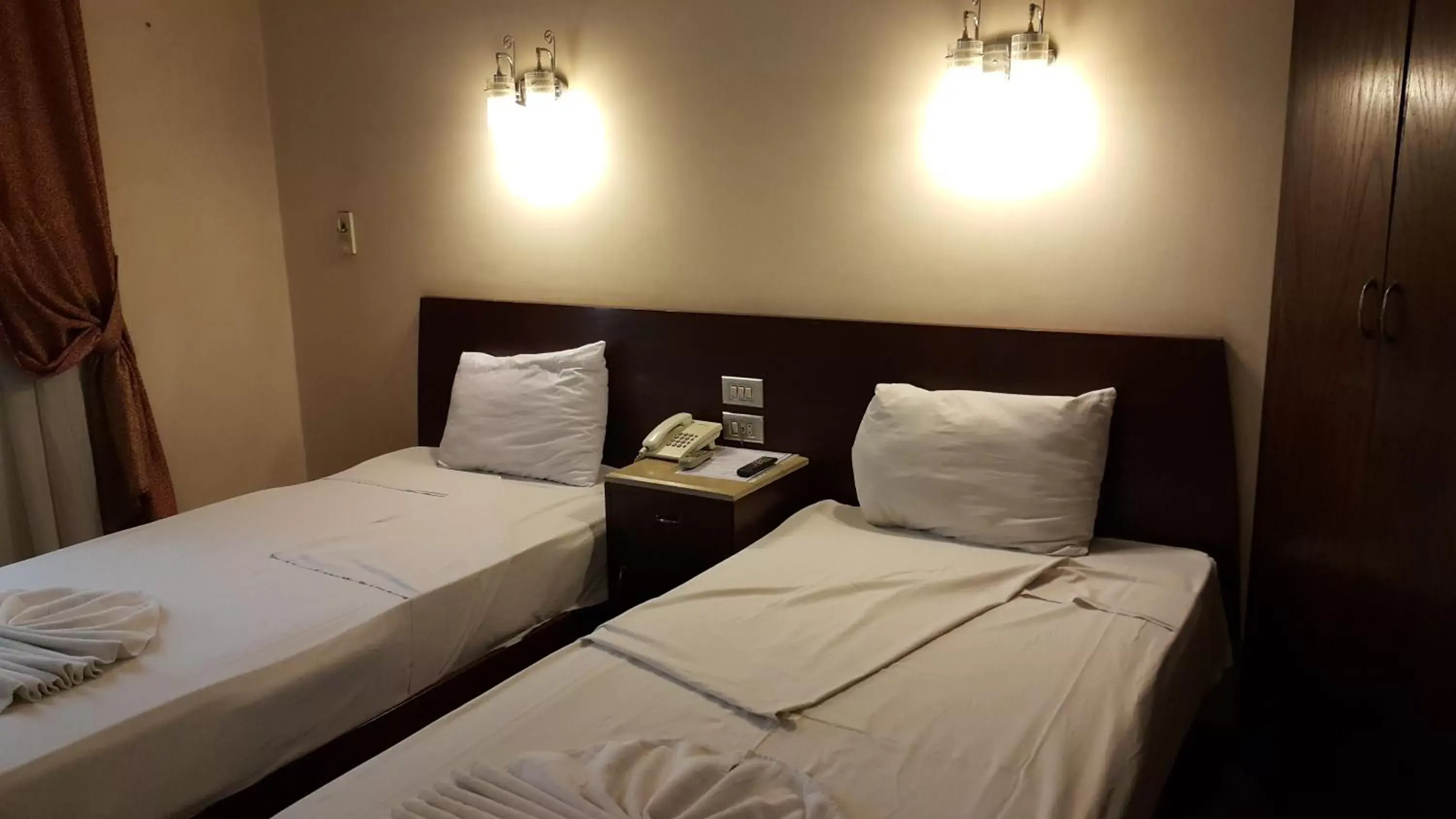 Bed in Susanna Hotel Luxor