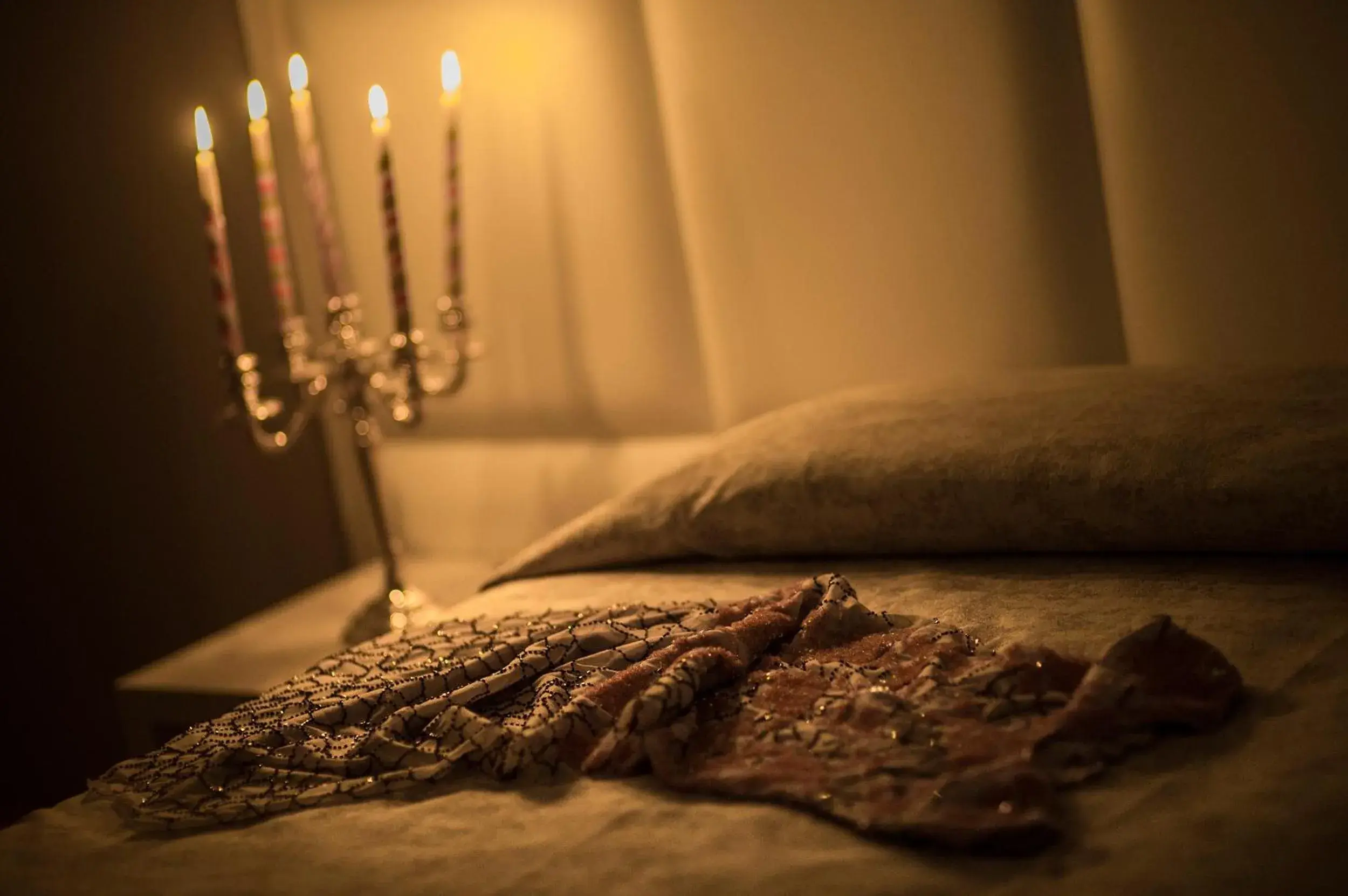 Decorative detail, Bed in Artemisia Palace Hotel Decorative detail, Bed in Artemisia Palace Hotel