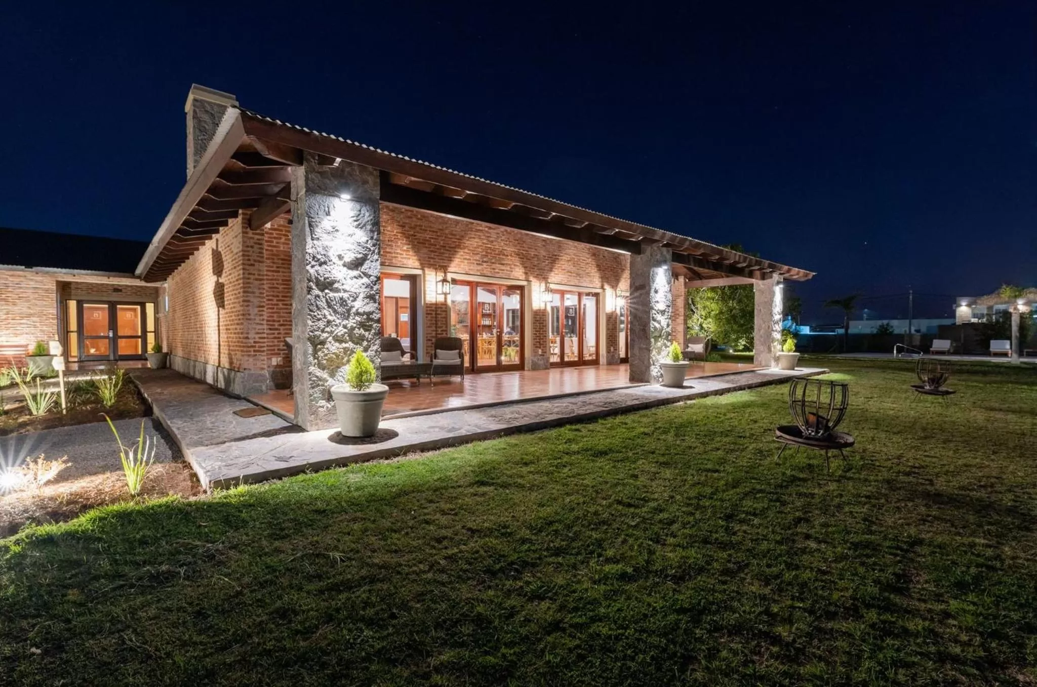 Property building in Bemar Carmelo Hotel