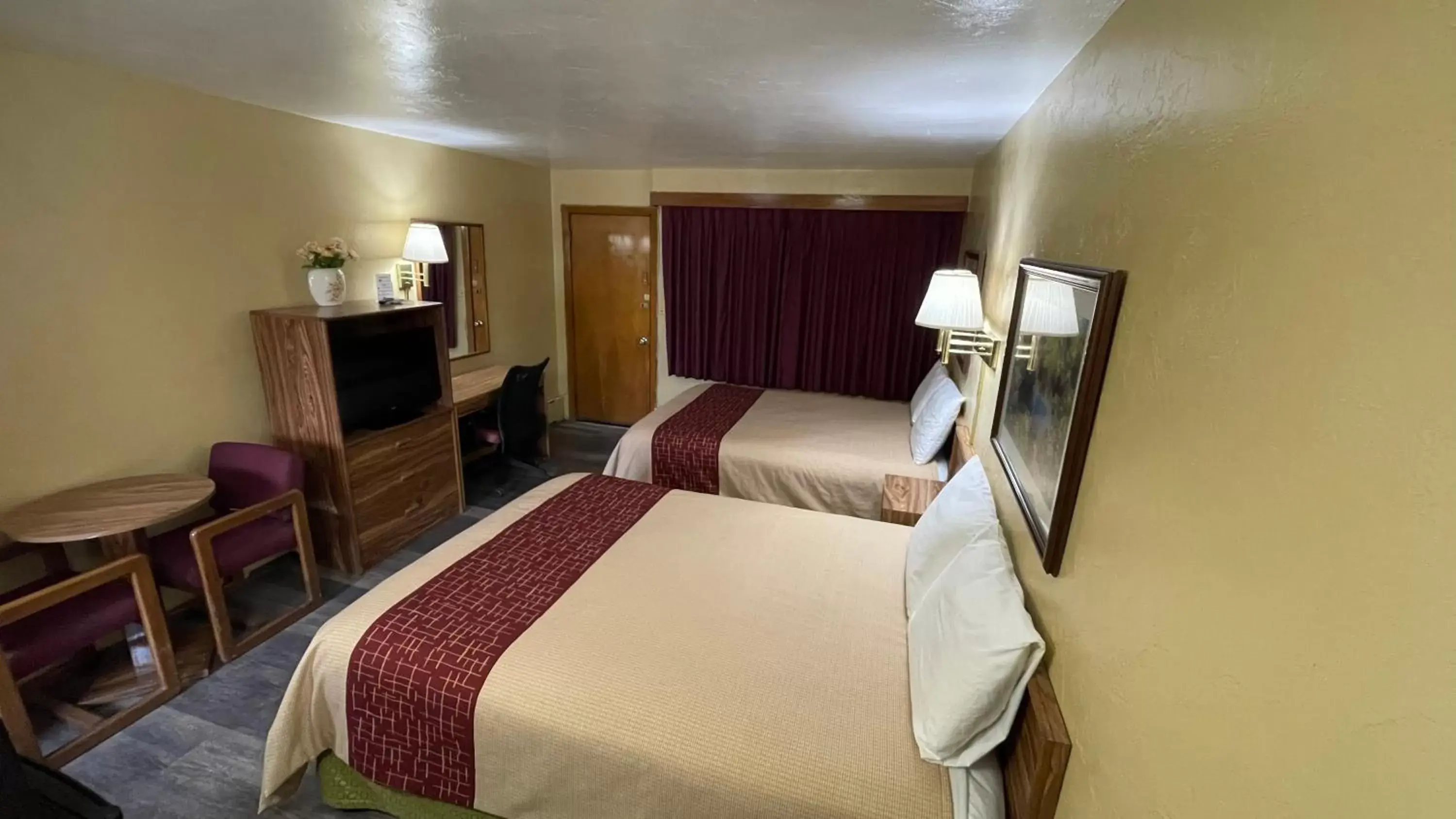 Bed in American inn