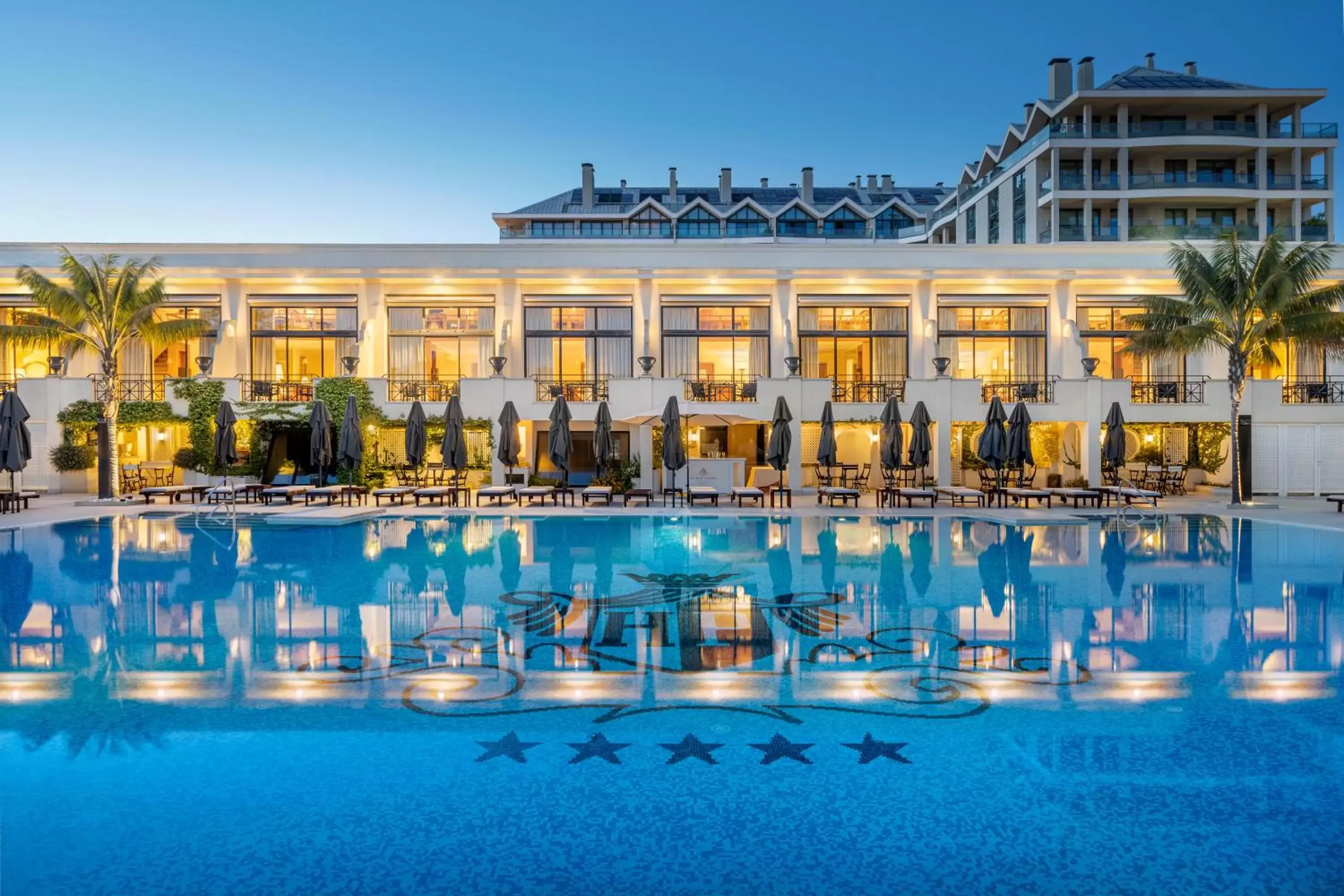 Bedroom, Swimming Pool in Palácio Estoril Hotel, Golf & Wellness