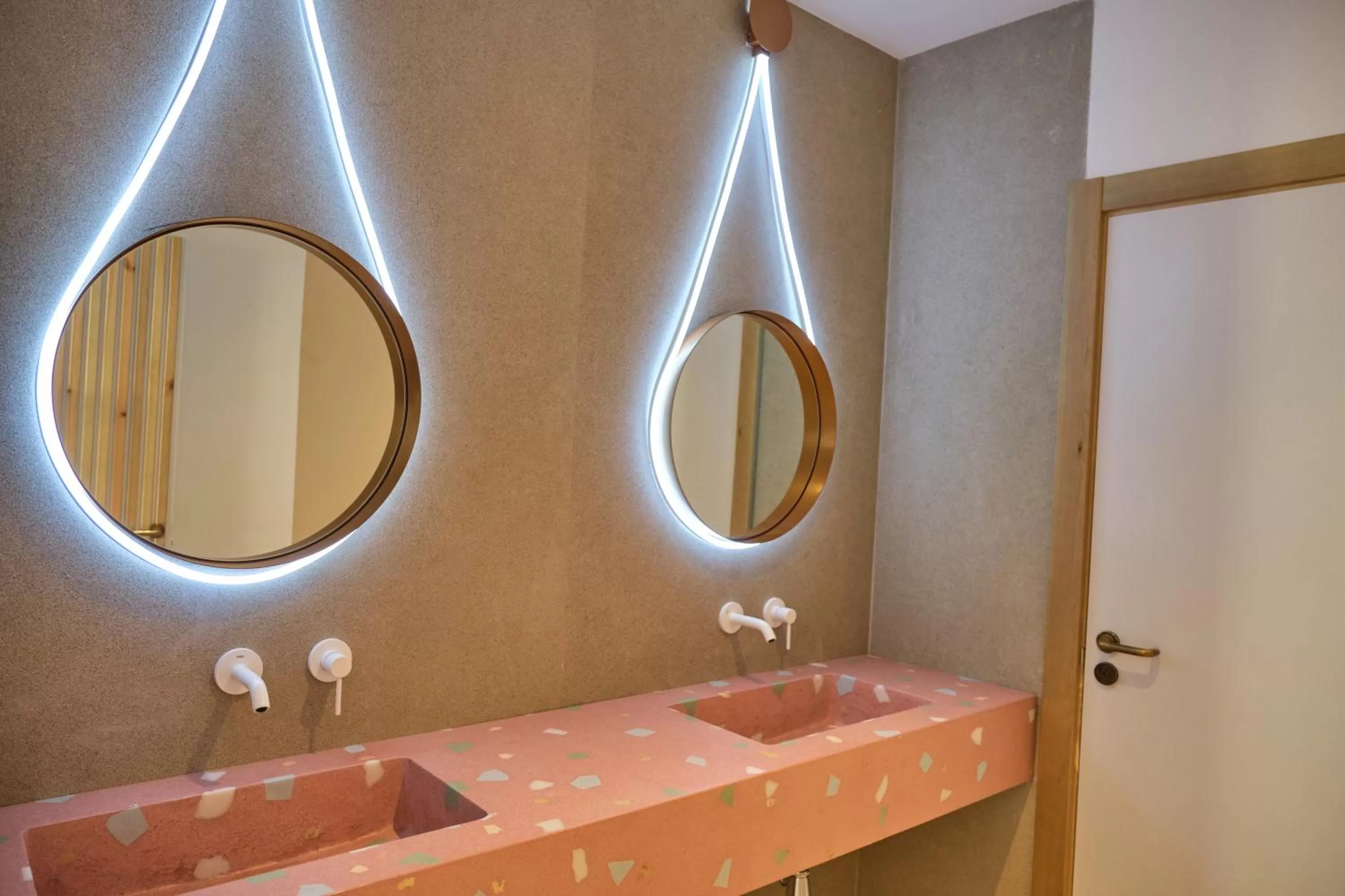 Toilet, Bed in Hotel Villa Chiquita - Adults Only - Over 12