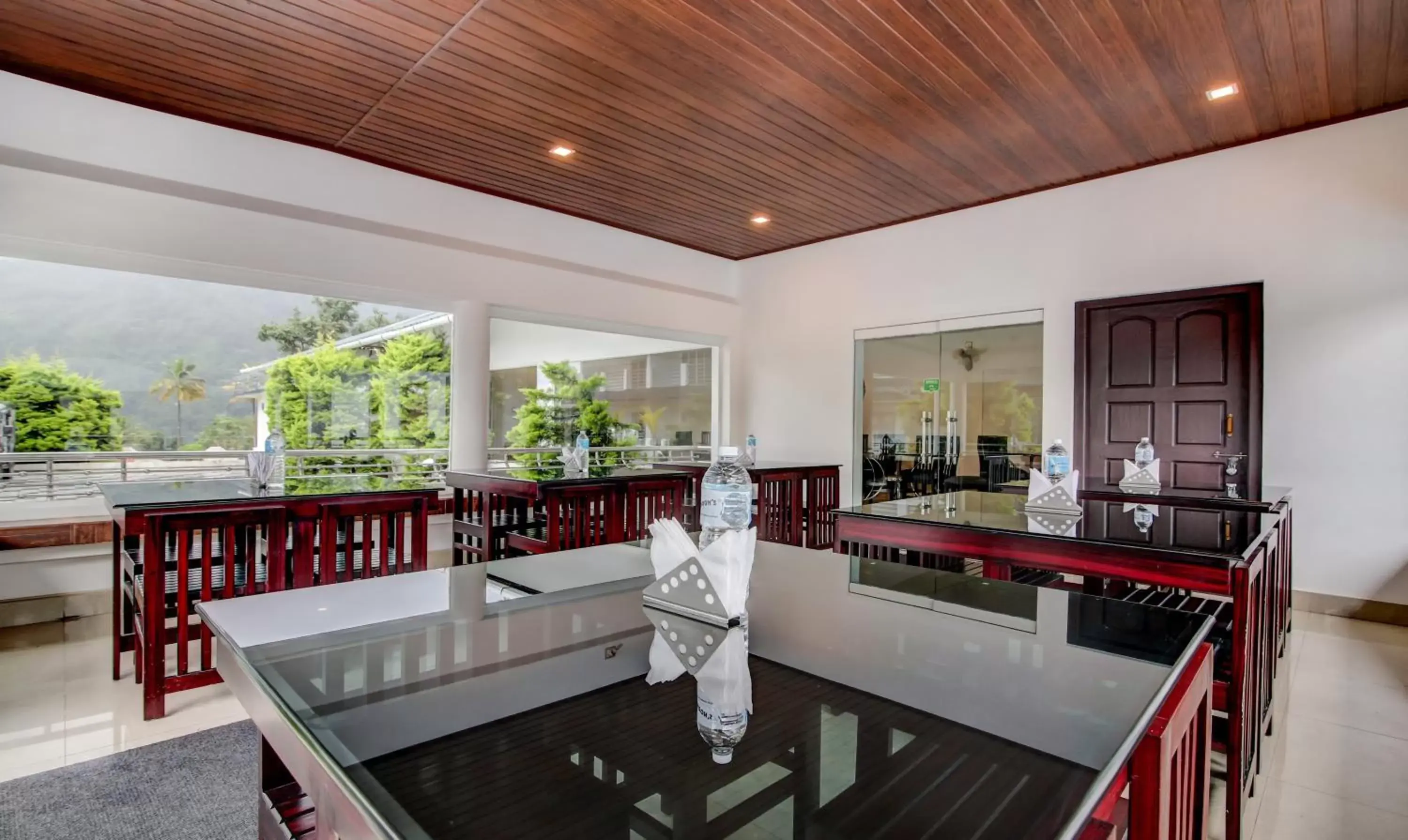 Restaurant/places to eat in Misty Garden Resort and SPA Restaurant/places to eat in Misty Garden Resort and SPA