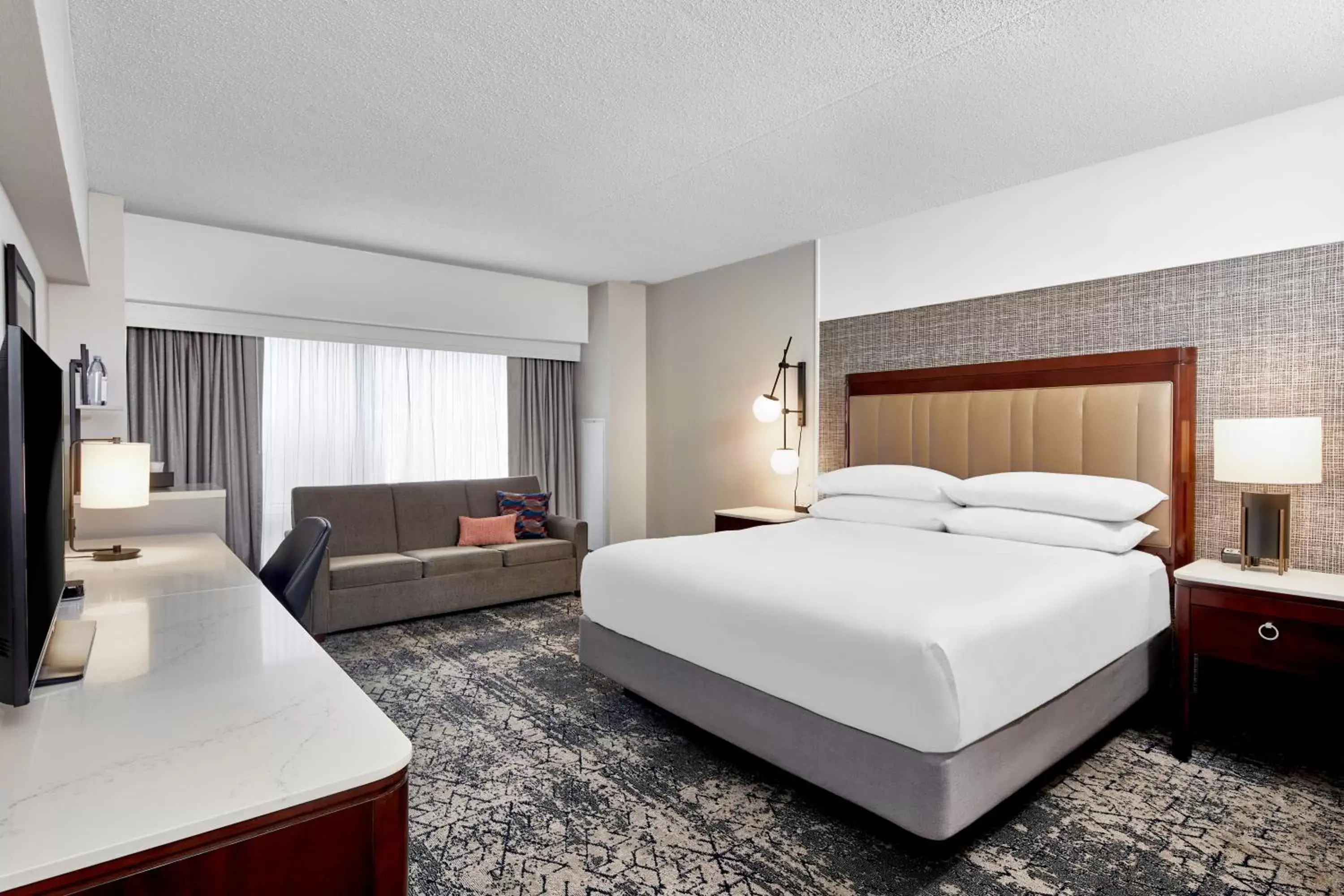 Bedroom in Sheraton Indianapolis Hotel at Keystone Crossing
