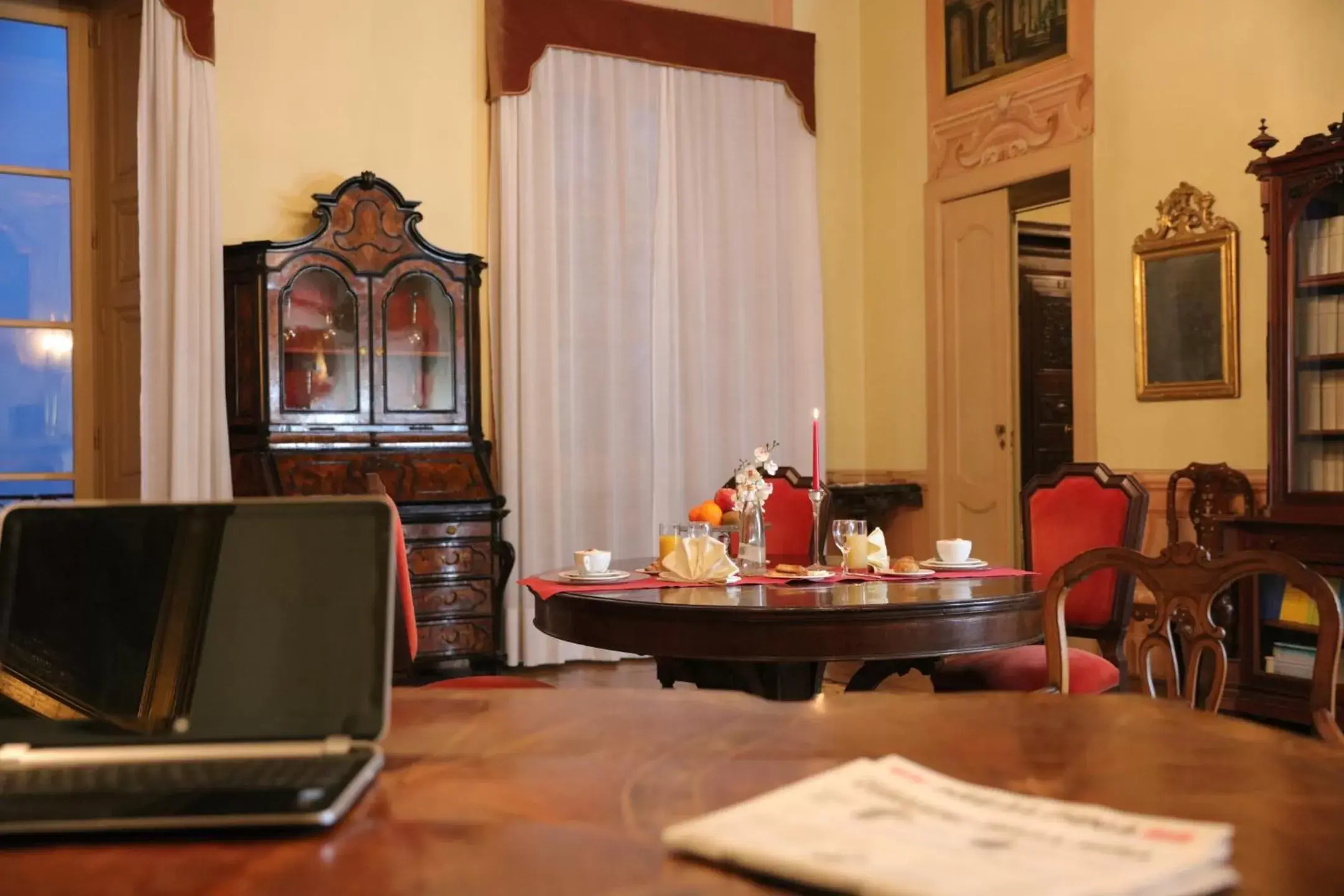 Living room in Villa Cagnola