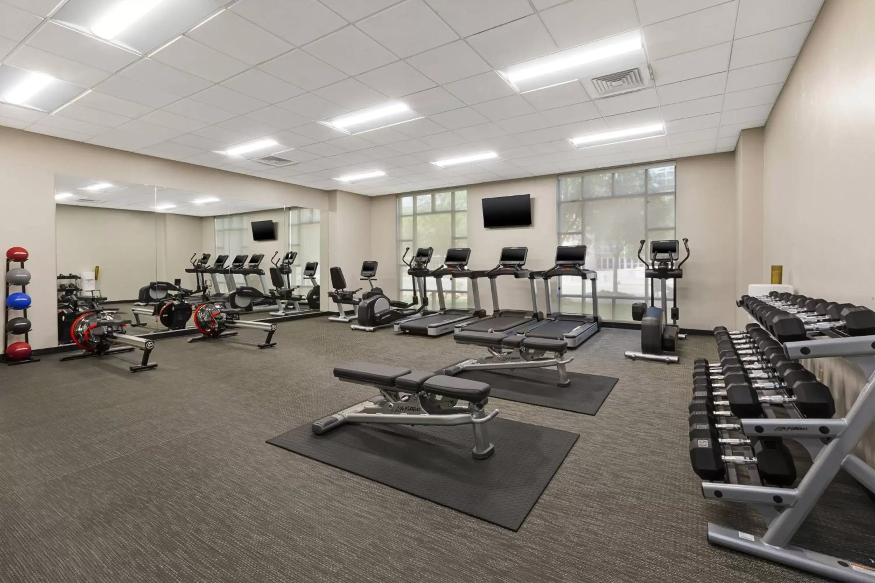 Fitness centre/facilities, Fitness Center/Facilities in Courtyard by Marriott Oklahoma City Downtown