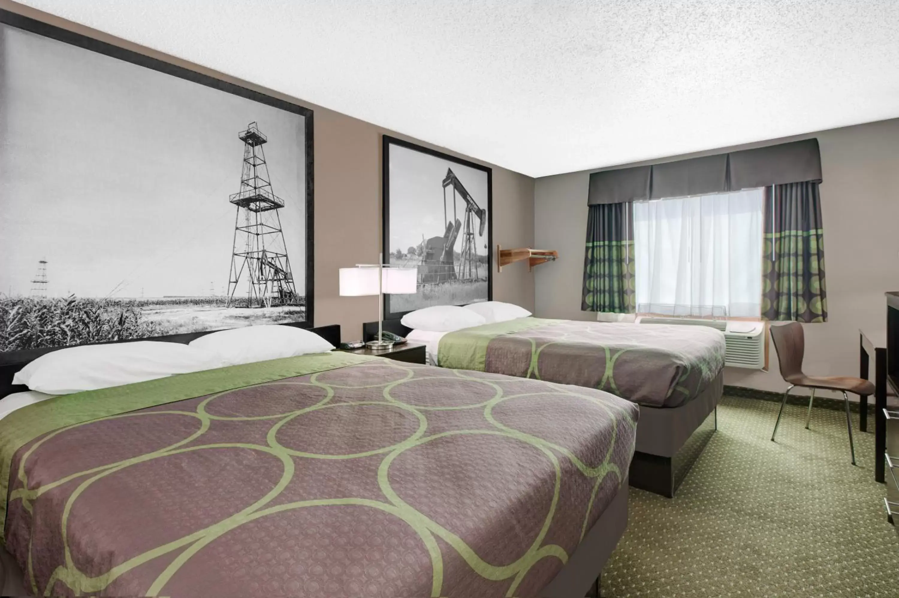 Day, Bed in Super 8 by Wyndham Bedford DFW Airport West