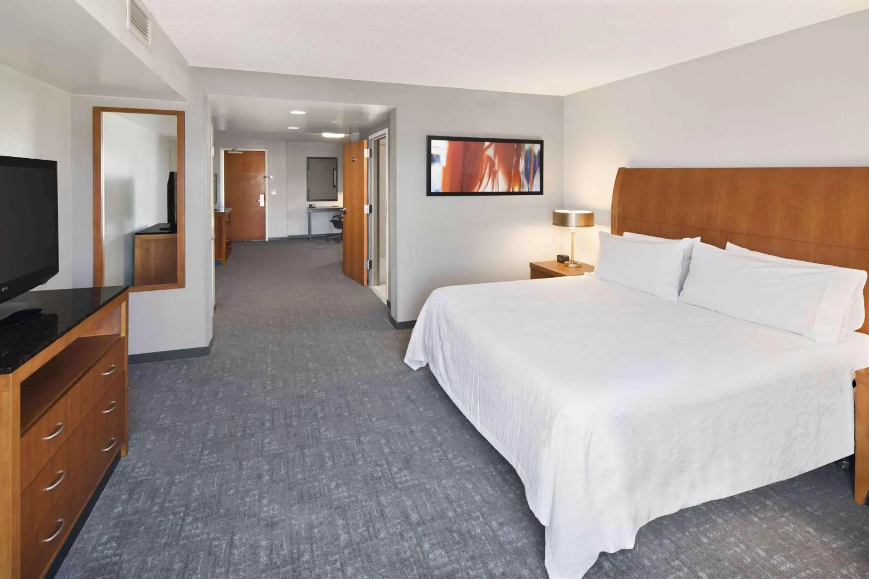 Bedroom, Bed in Hilton Garden Inn Jackson-Madison