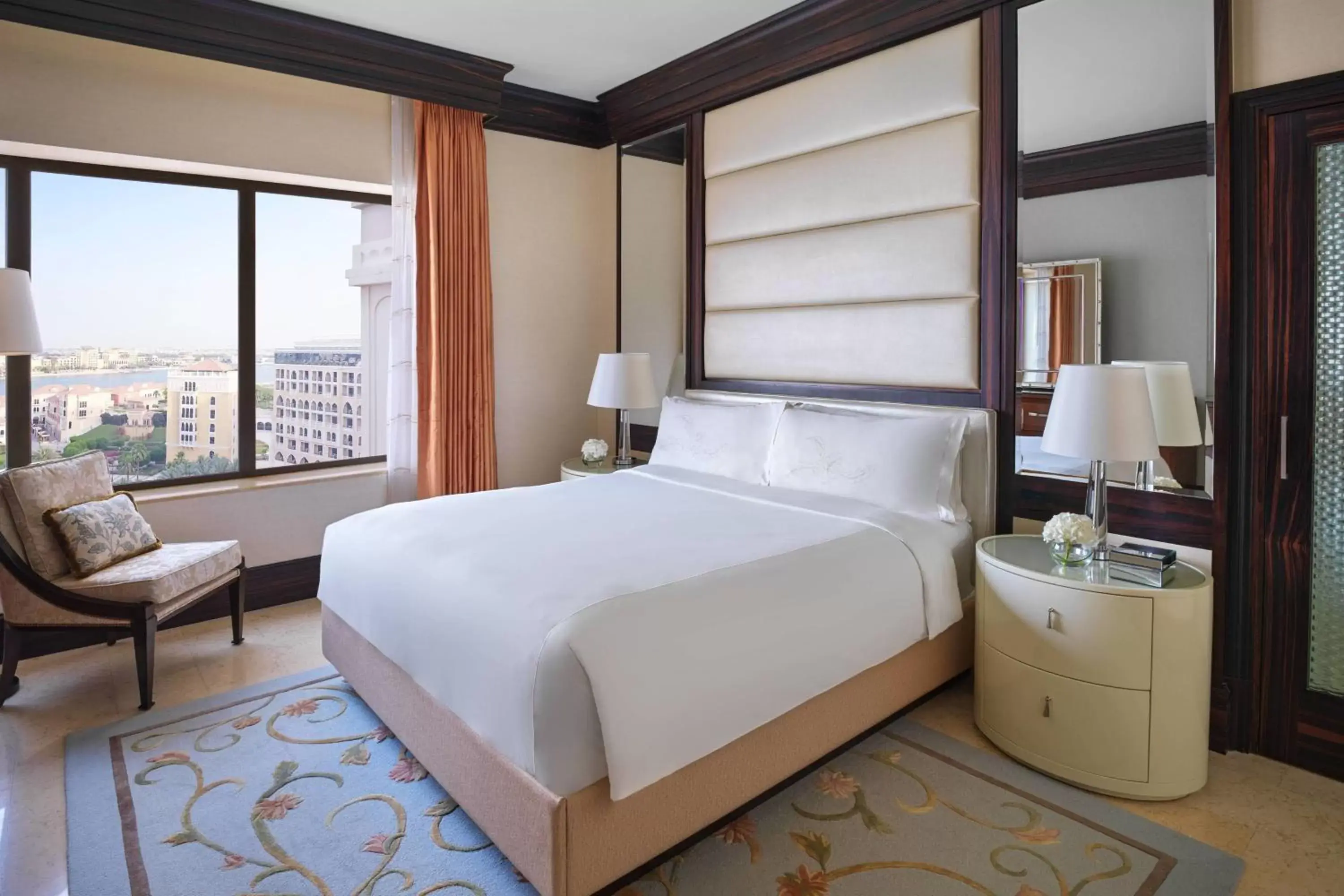 Bedroom, Bed in The Ritz-Carlton Abu Dhabi, Grand Canal